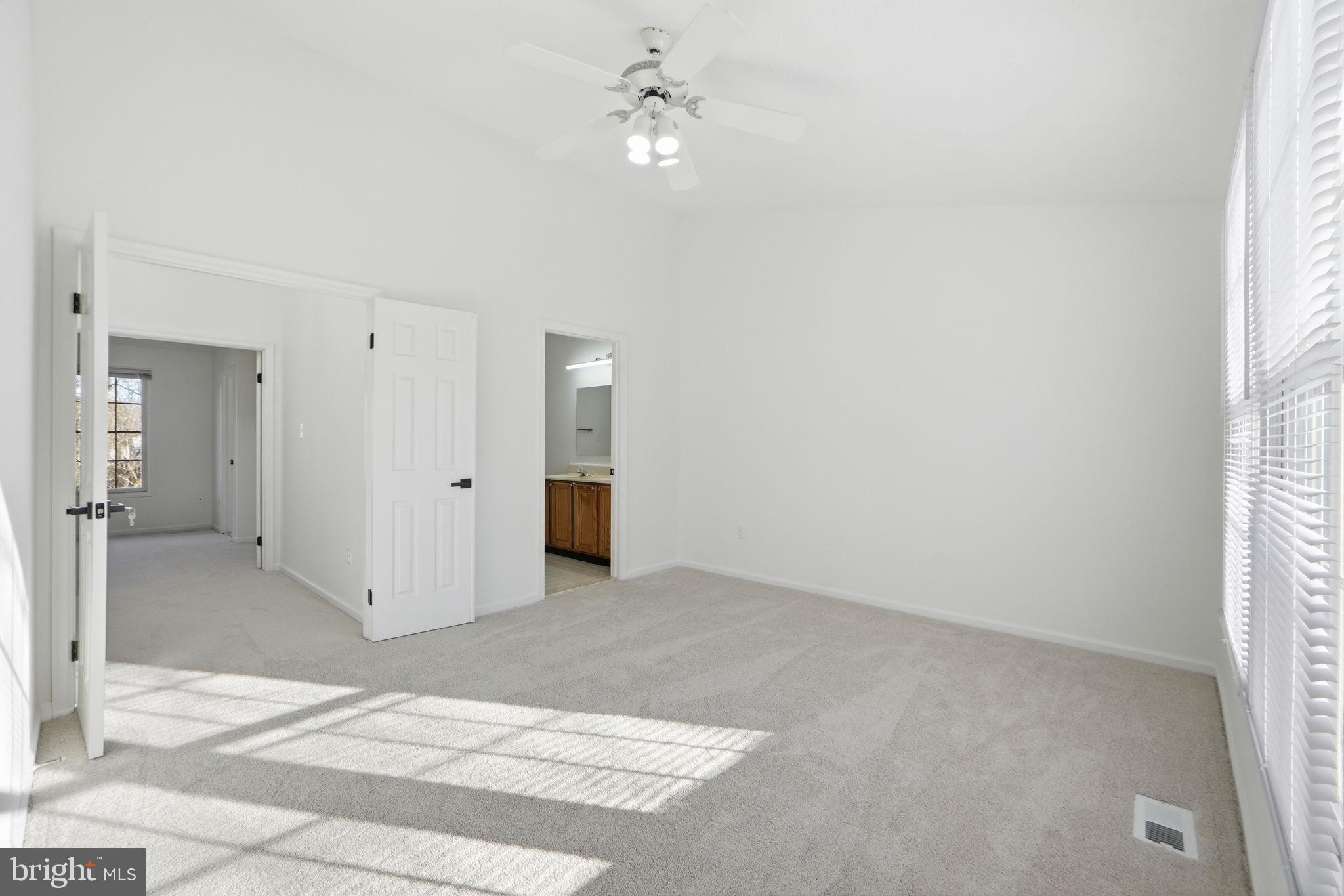 GUNNERS LAKE VILLAGE - Residential