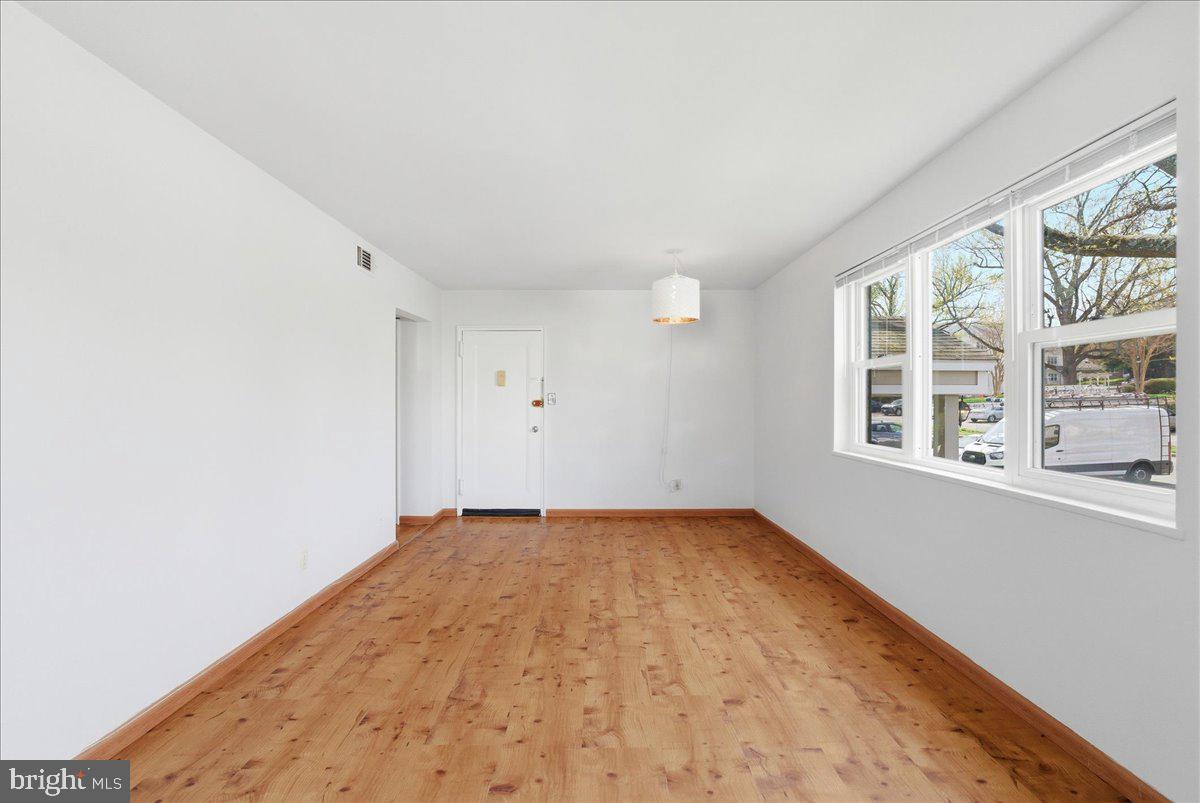 HOLLYBROOKE - Residential