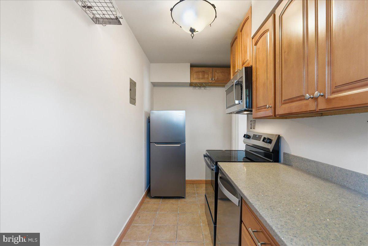 HOLLYBROOKE - Residential