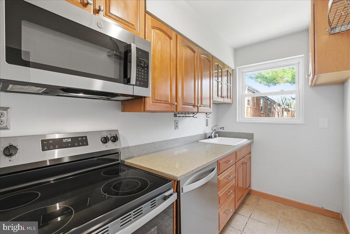 HOLLYBROOKE - Residential