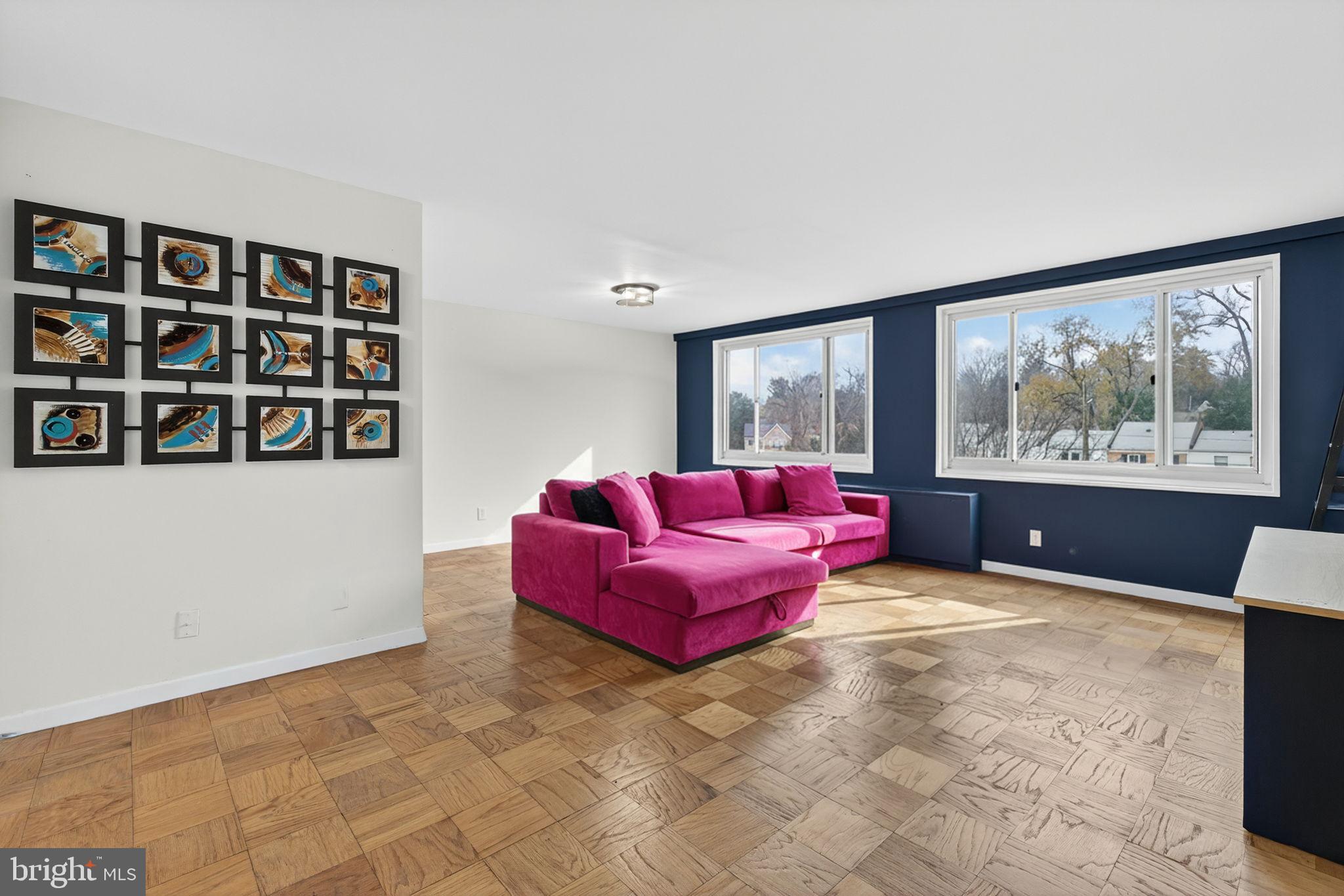 WOODSIDE KNOLLS - Residential Lease