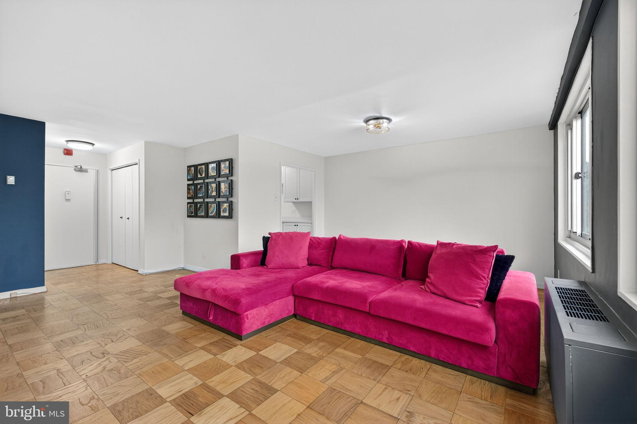 WOODSIDE KNOLLS - Residential Lease