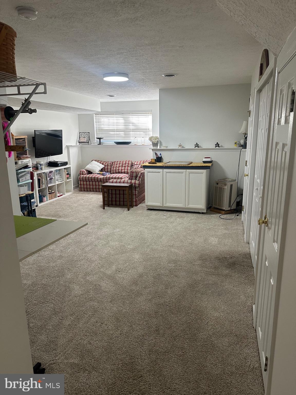 NORTH POINTE - Residential