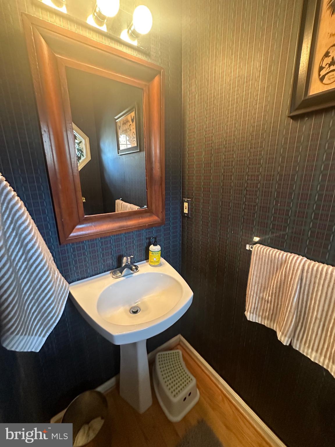 NORTH POINTE - Residential