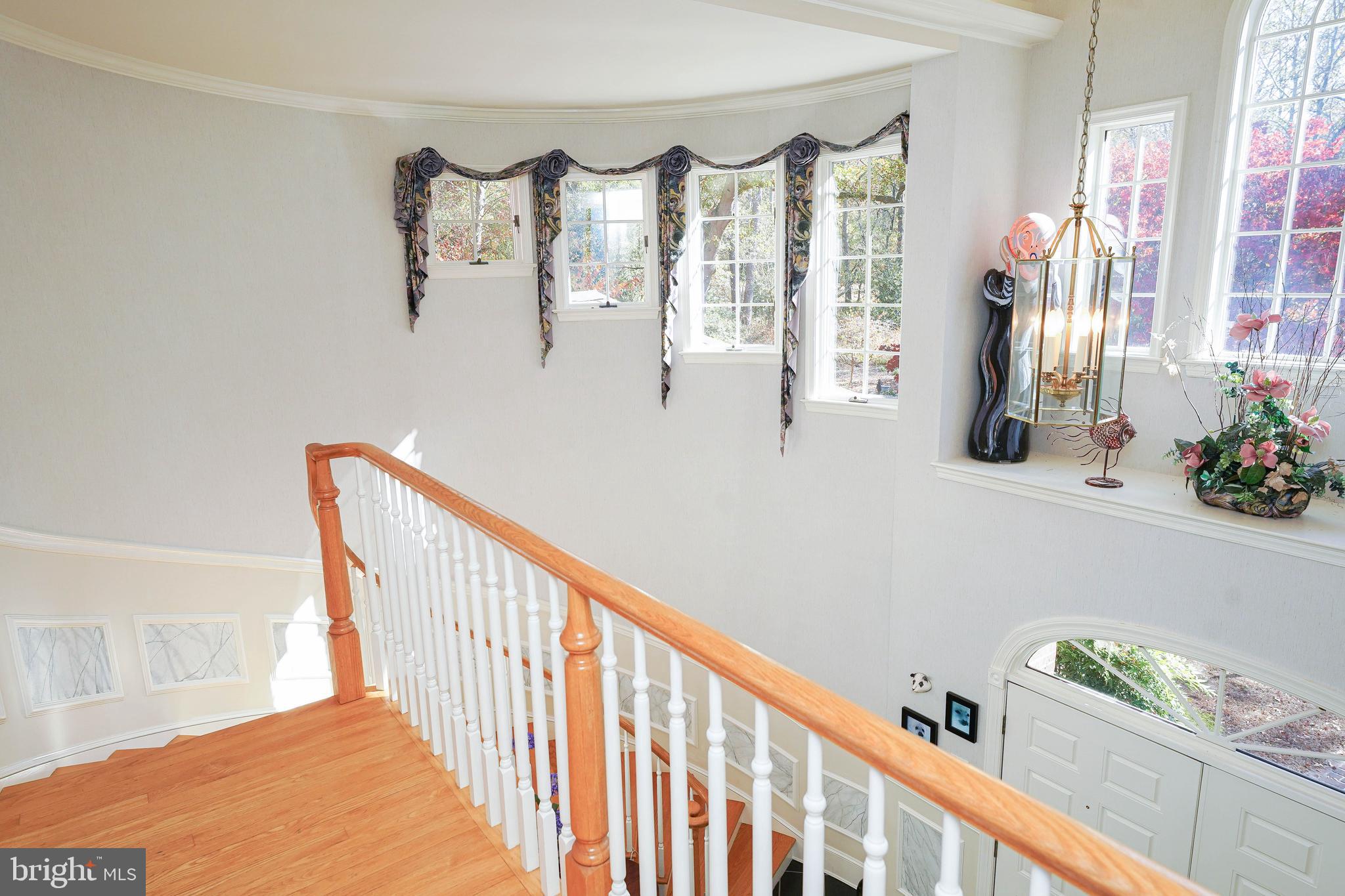 HOLLY SHORES - Residential