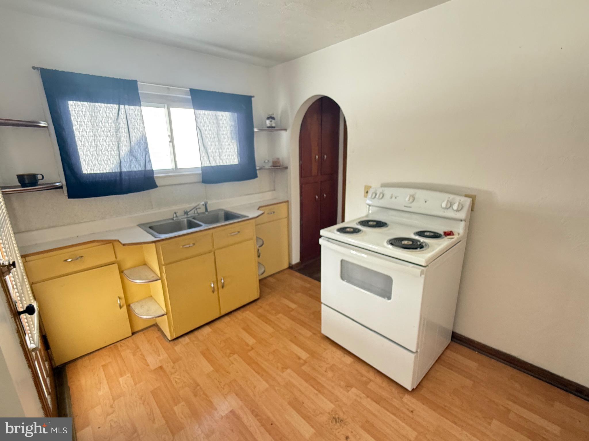 SNYDER SBDV - Residential