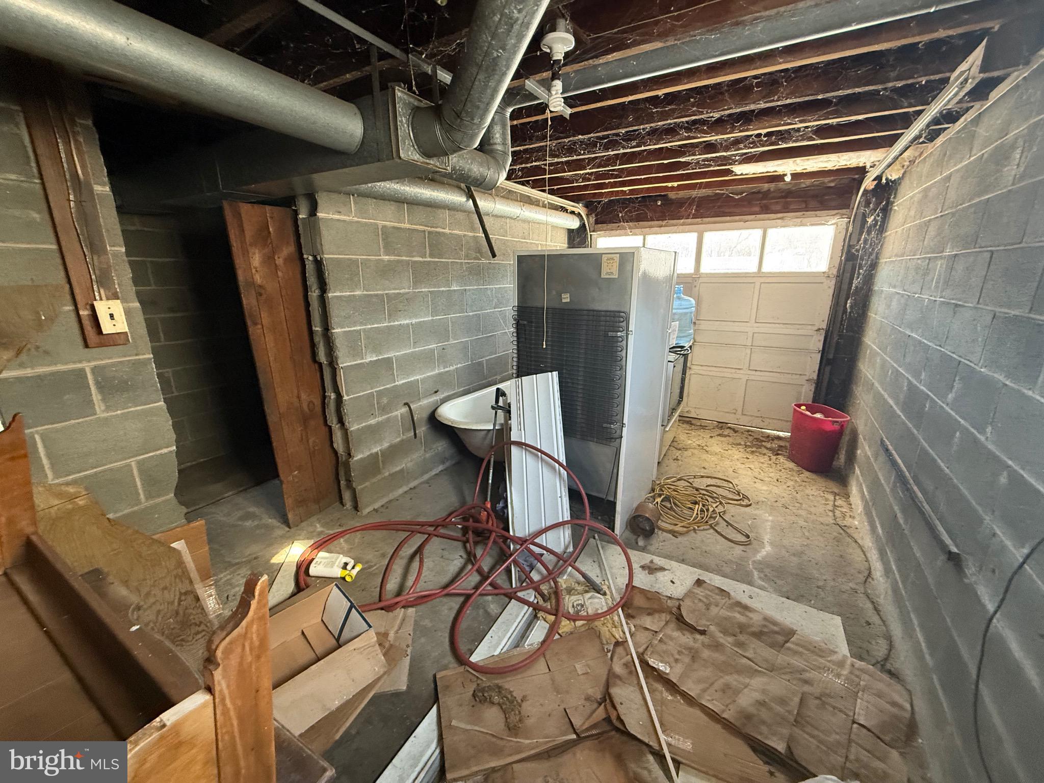 SNYDER SBDV - Residential