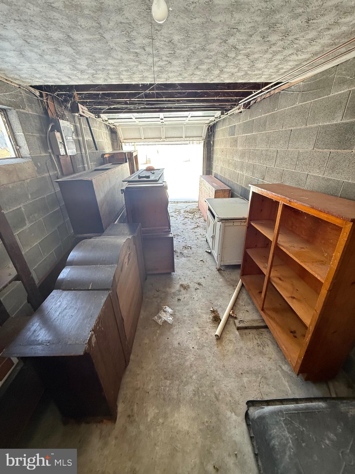 SNYDER SBDV - Residential