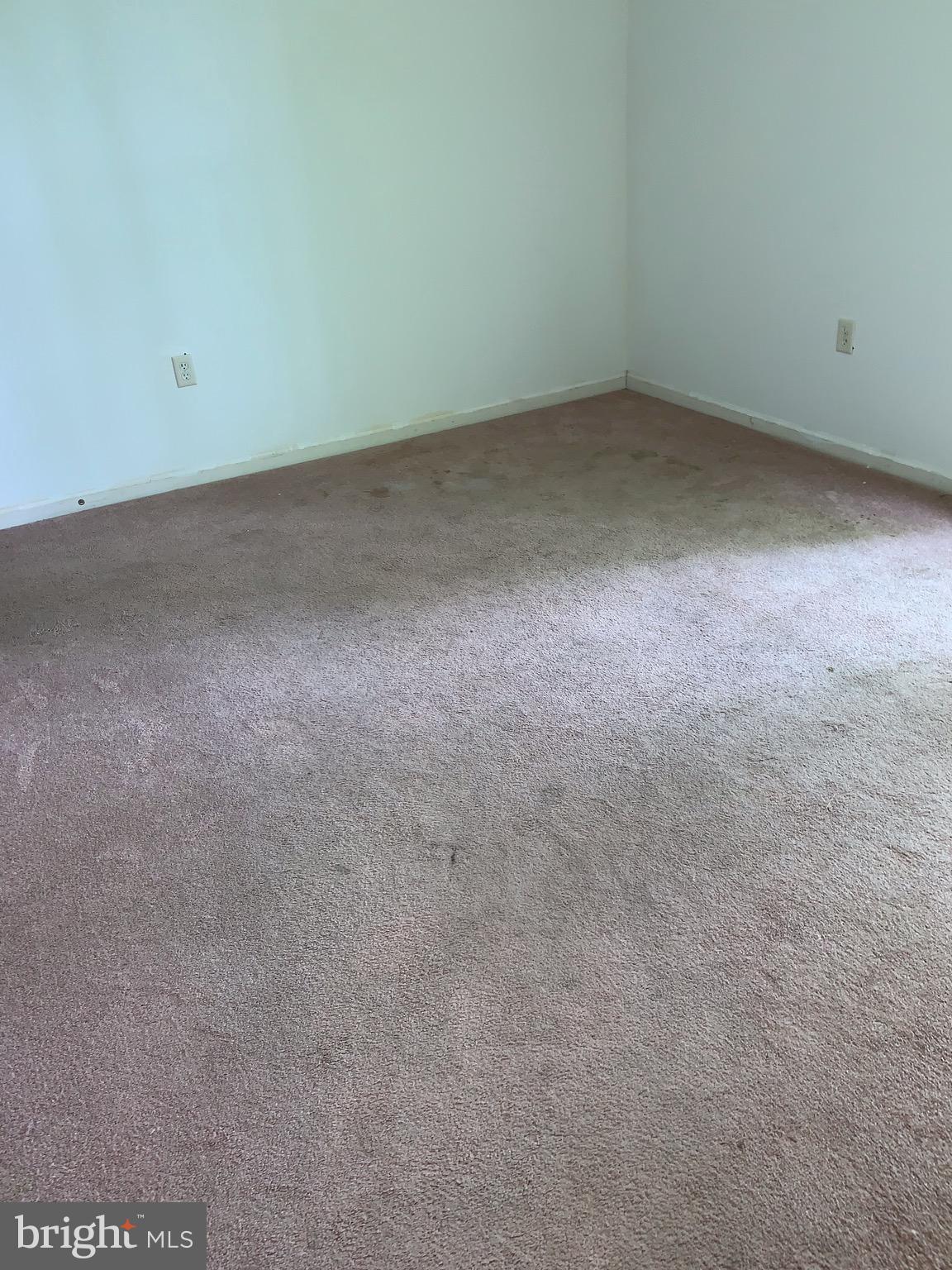 SOUTH HAMPTON SUB - Residential