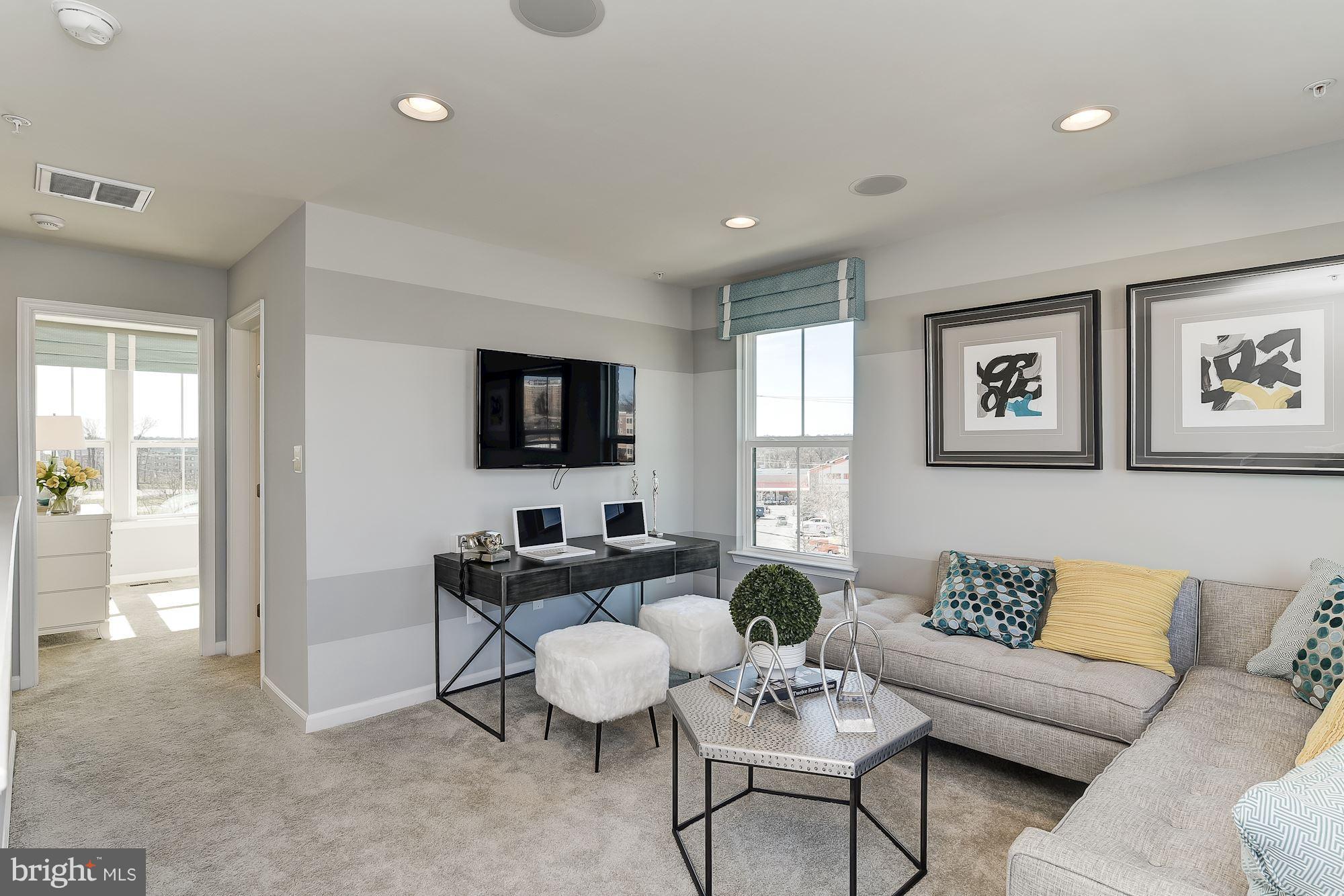 OLDHAM CROSSING - Residential