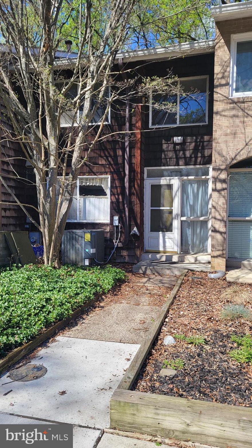 A diamond in the rough! Sold strictly as-is. Less than a mile to Downtown Rockville and Metro! Three bedroom, 2 and one half bath colonial style townhome in highly popular neighborhood. Needs work but priced accordingly. New Mark Commons is and excellent community and you are unlikely to ever own in here at as low a proce as this. House is tucked away from the hustle and bustle and there is no thru traffic. Ne Mark Commons is a very well-run community!