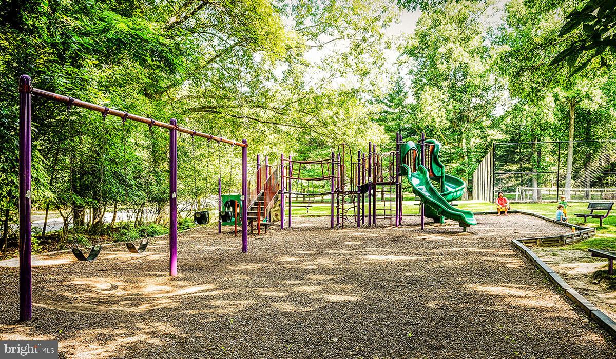 NEW MARK COMMONS - Residential