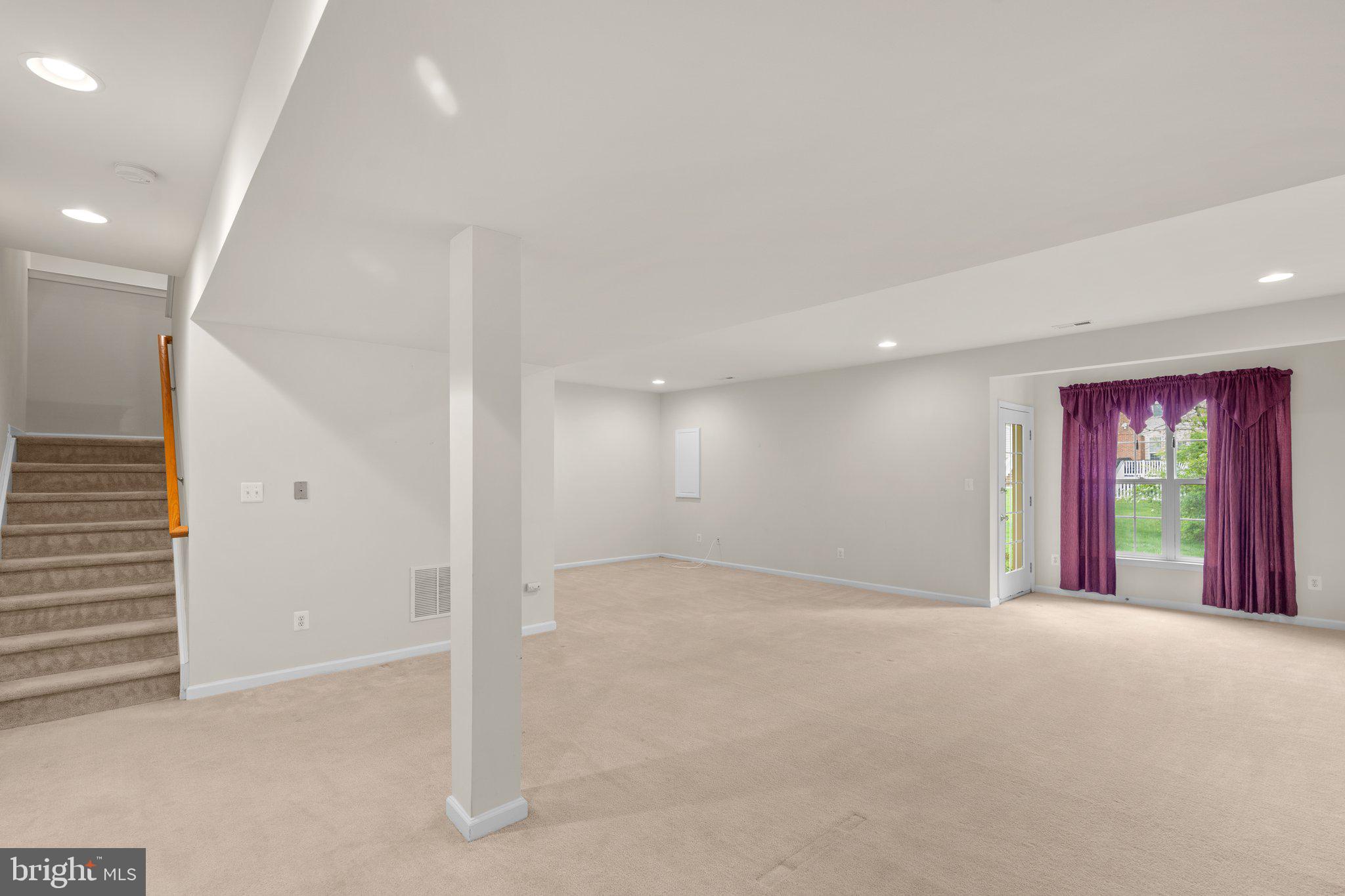 BELMONT COUNTRY CLUB - Residential