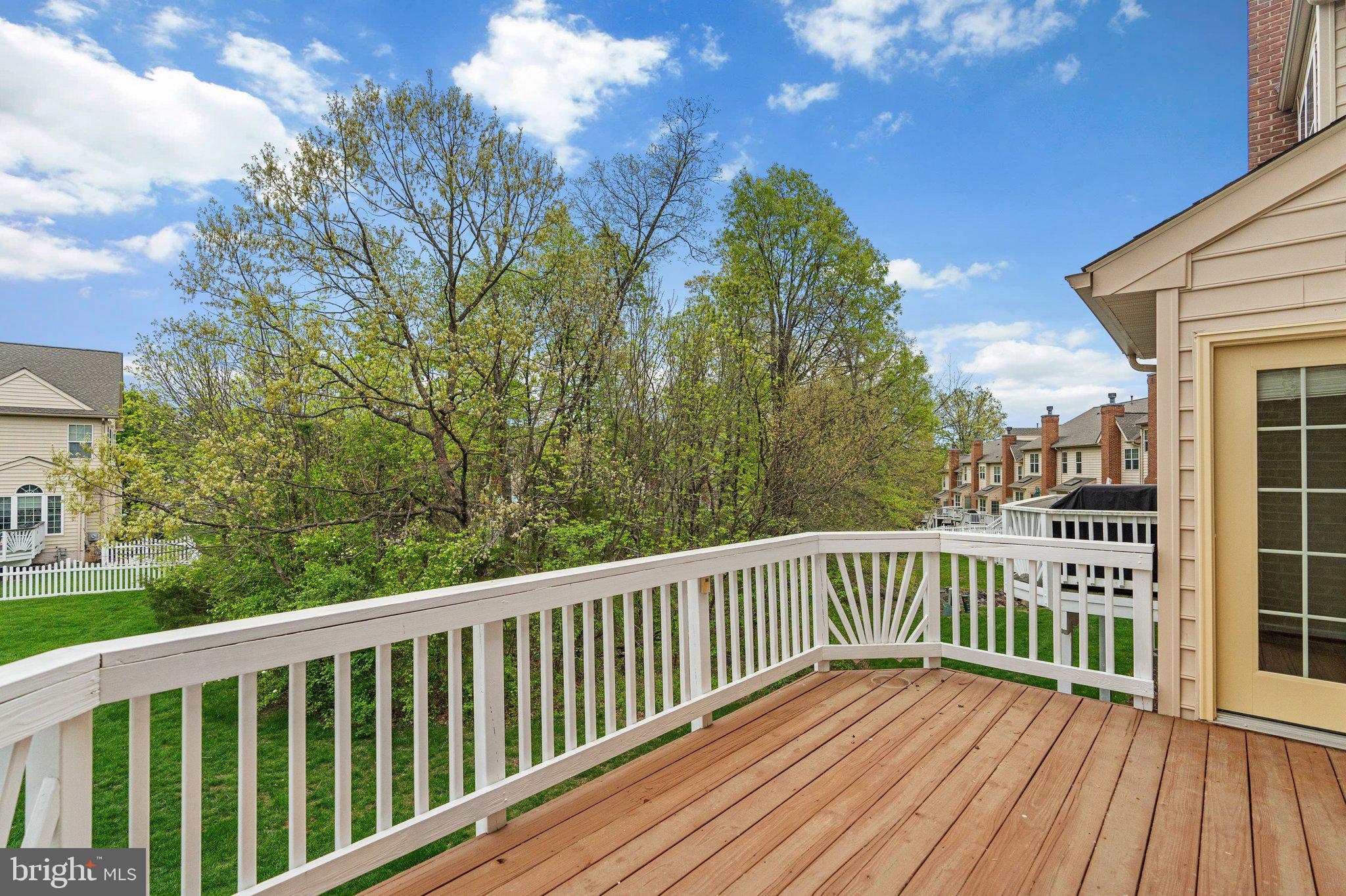 BELMONT COUNTRY CLUB - Residential