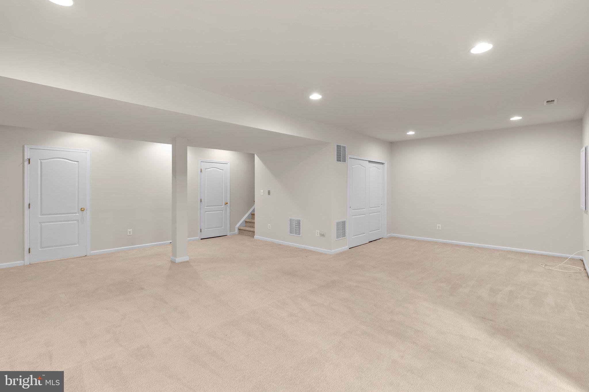 BELMONT COUNTRY CLUB - Residential