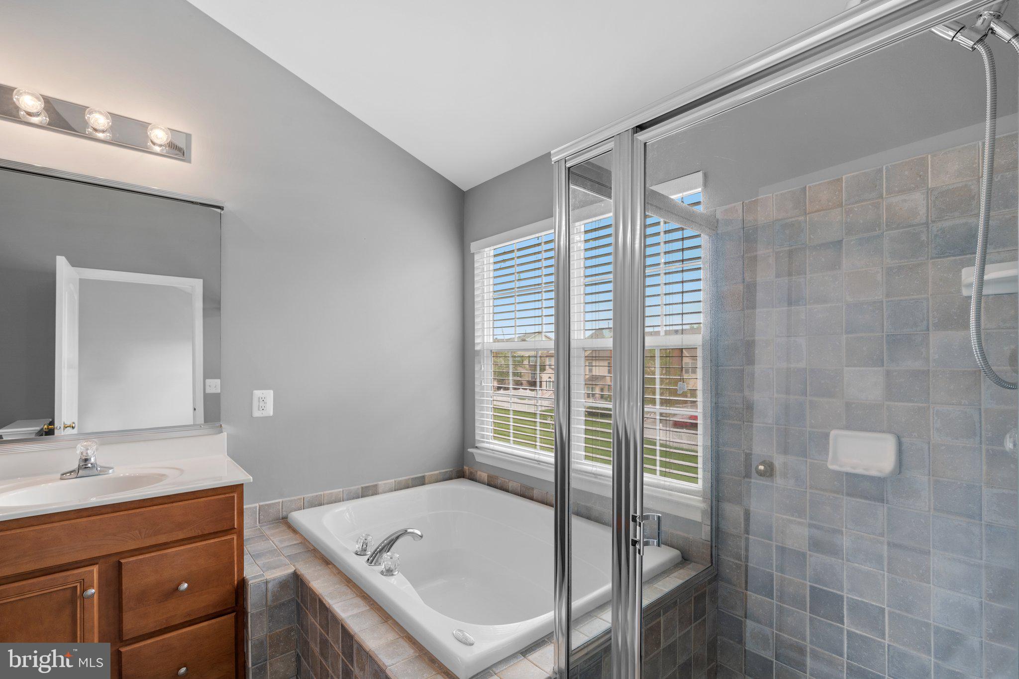 BELMONT COUNTRY CLUB - Residential