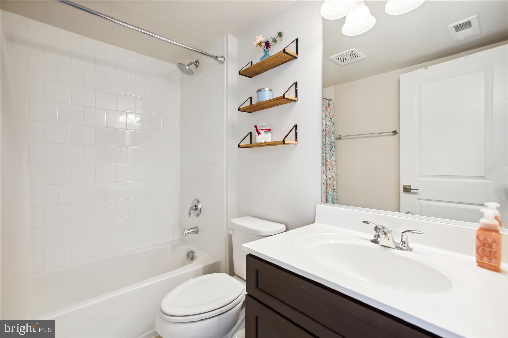 MOOREFIELD STATION - Residential