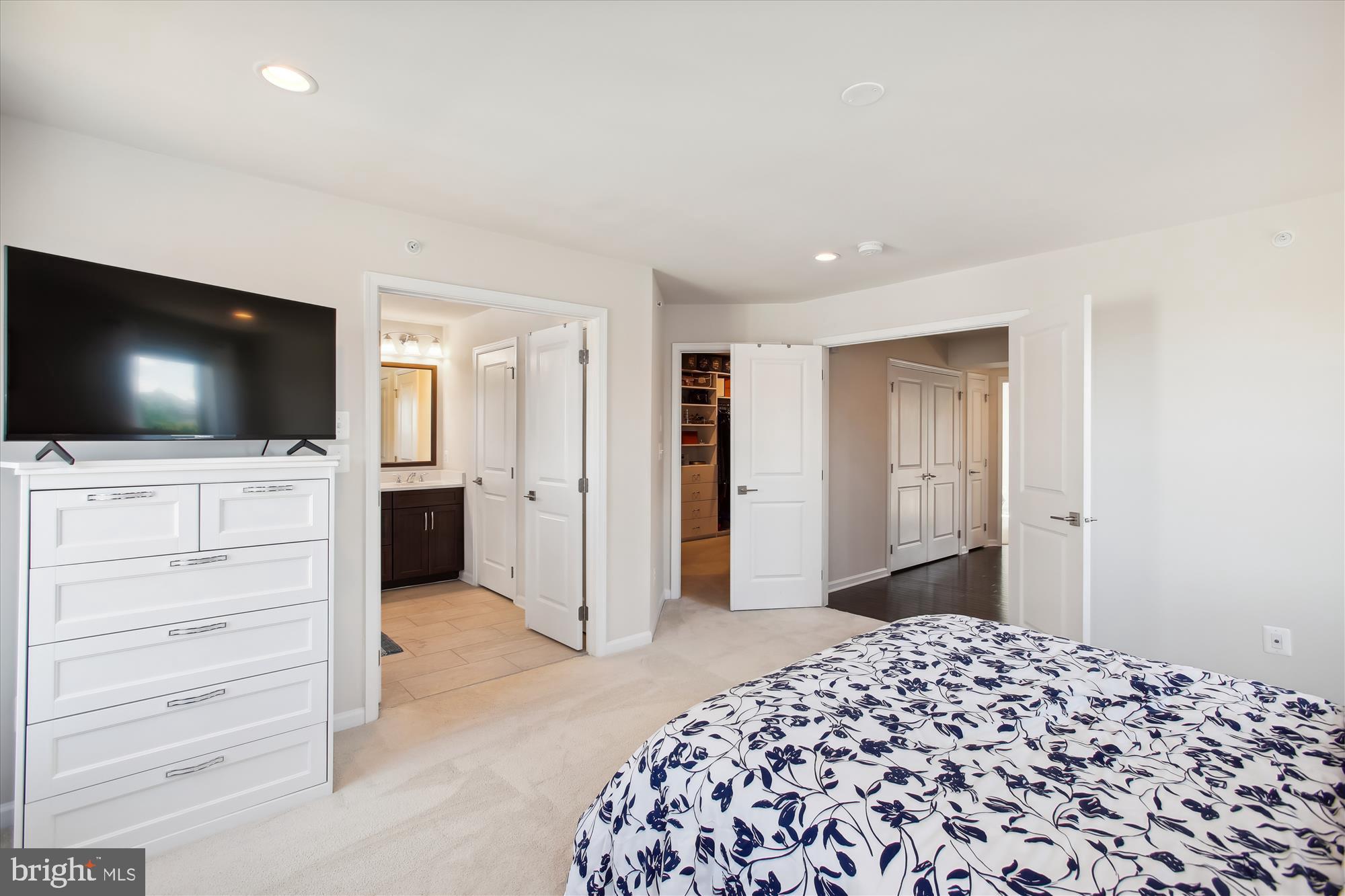 MOOREFIELD STATION - Residential