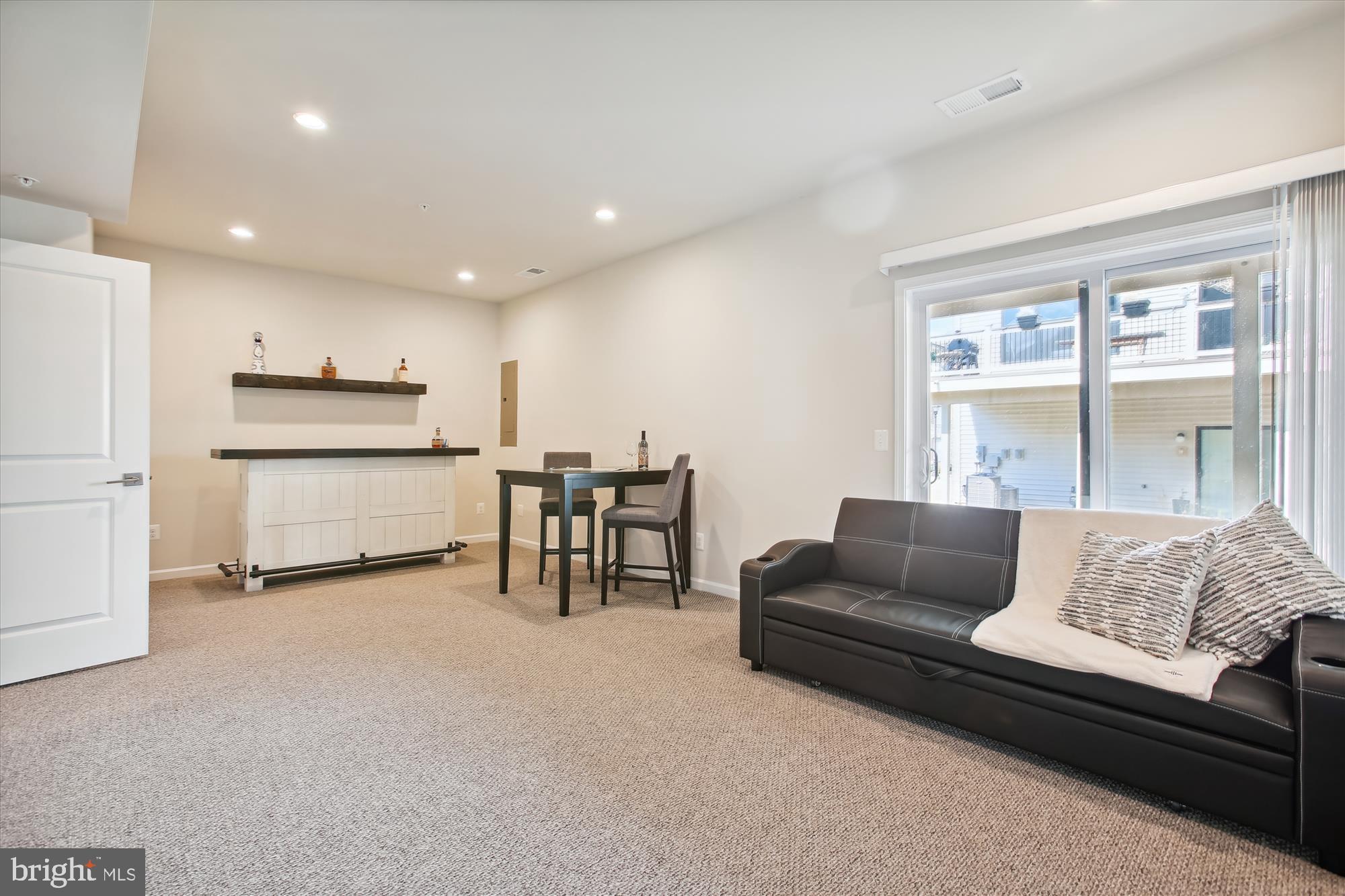 MOOREFIELD STATION - Residential