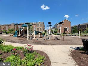 MOOREFIELD STATION - Residential