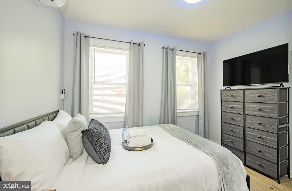 1125 WASHINGTON BOULEVARD