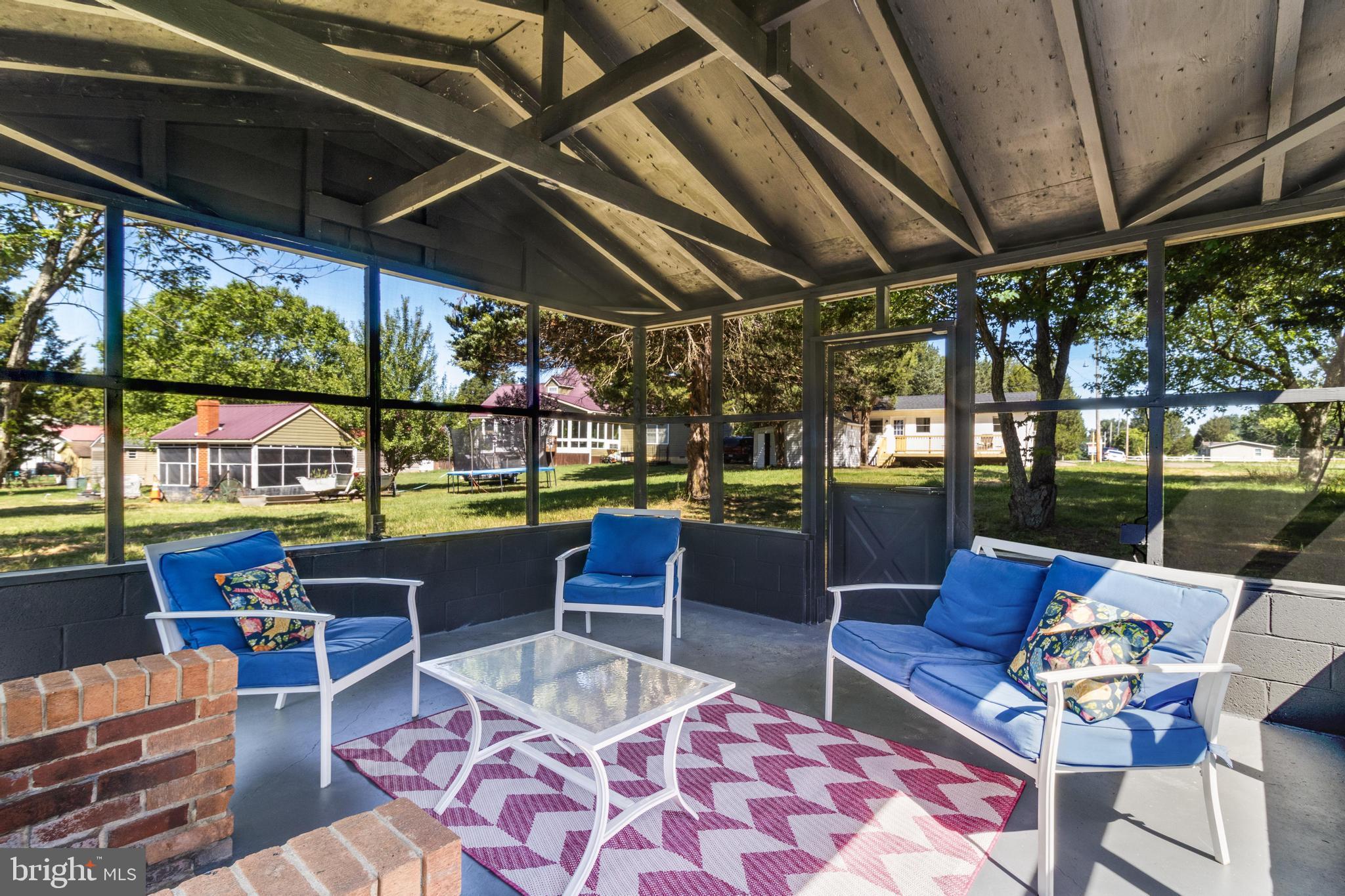 LONGVIEW - Residential