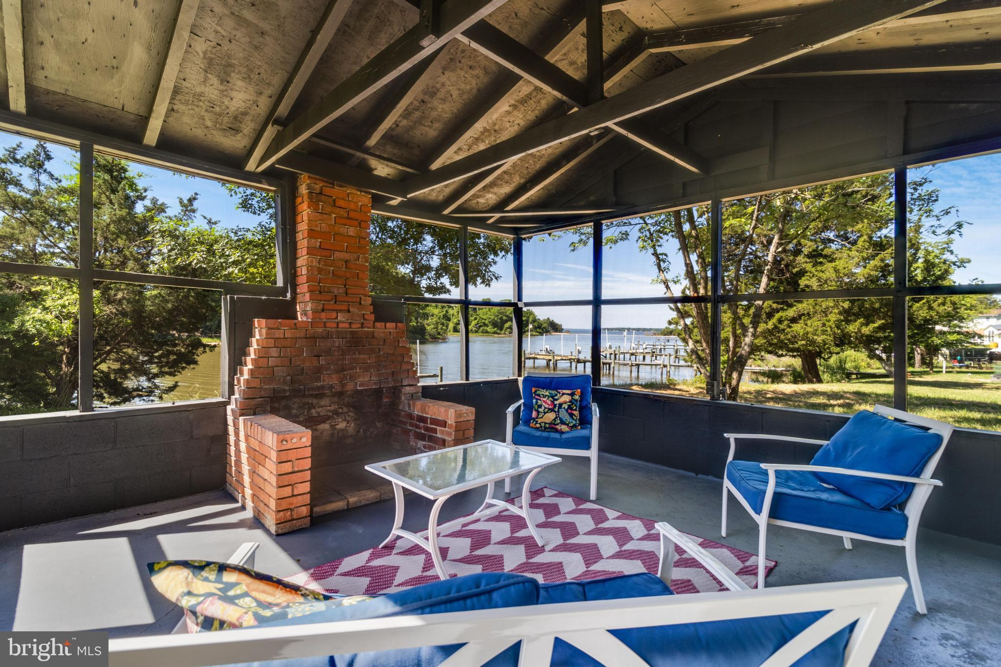 LONGVIEW - Residential