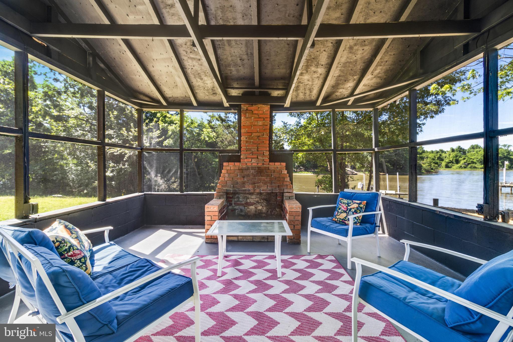 LONGVIEW - Residential