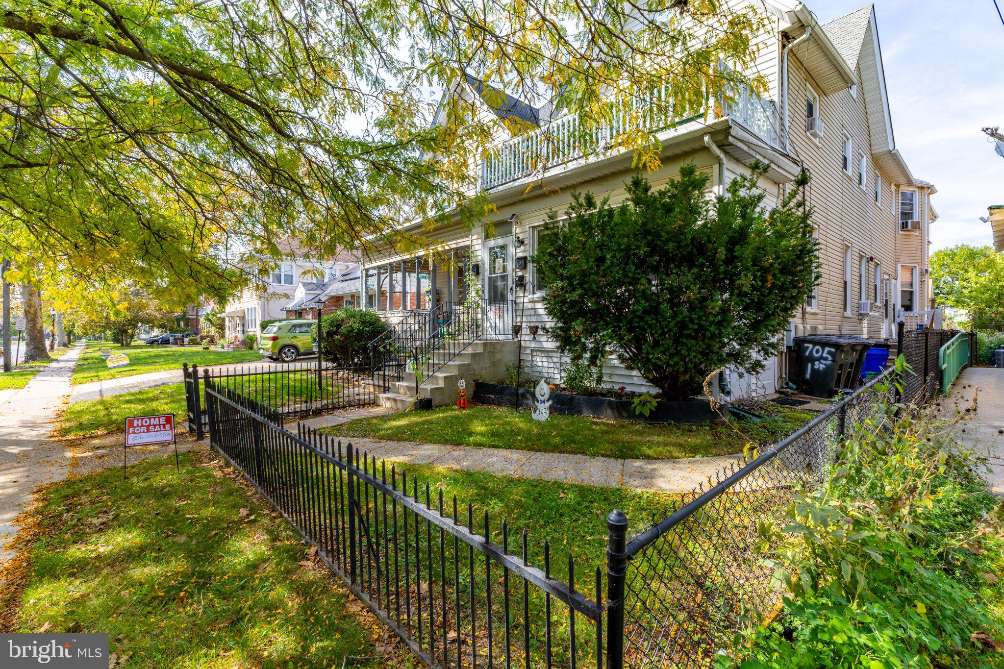 705 COLLINGS AVENUE