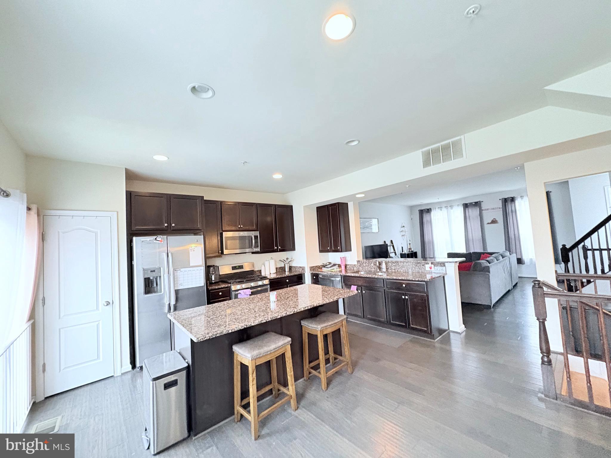 STONEBRIDGE - Residential Lease