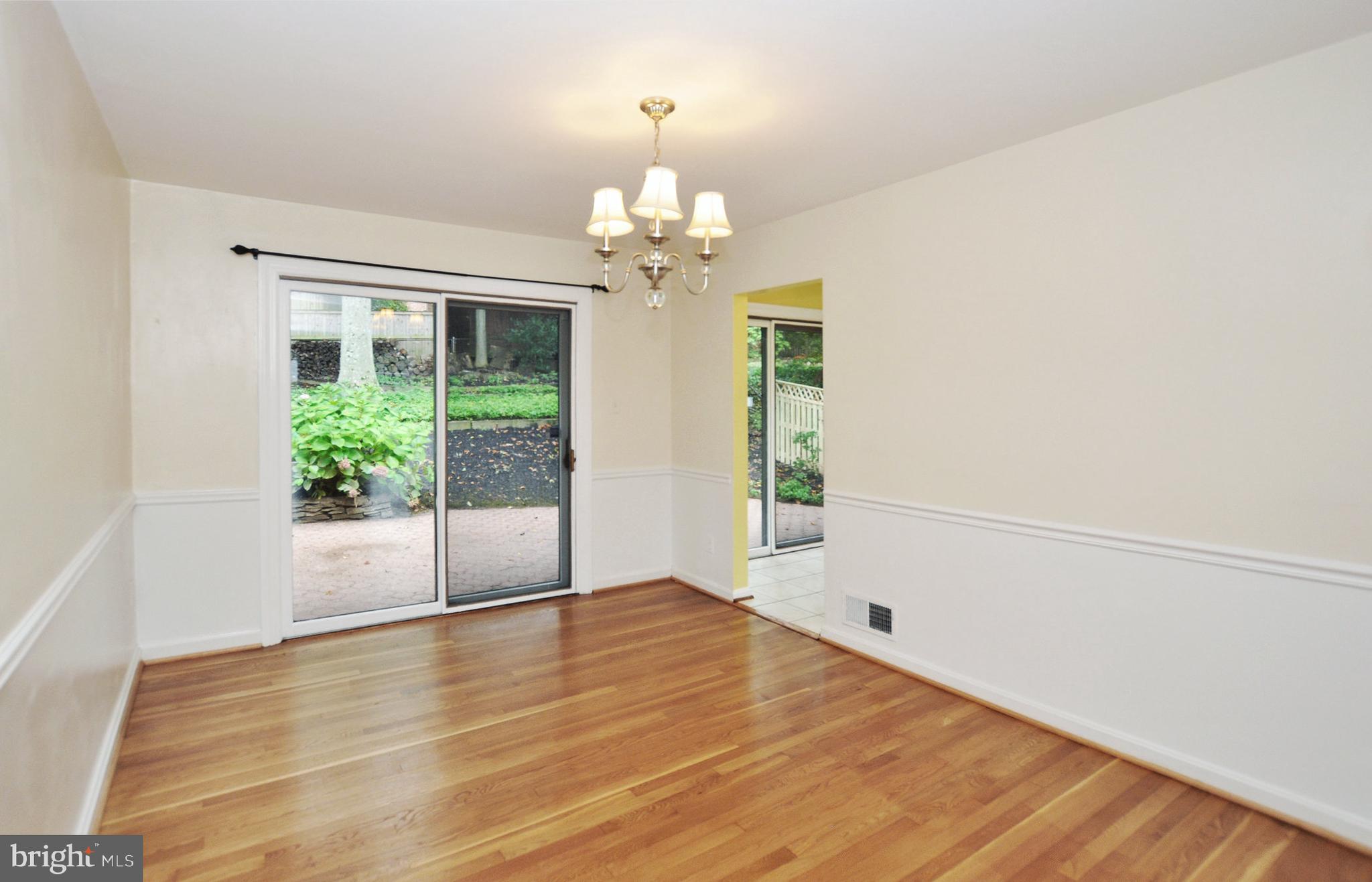 OAKWOOD KNOLLS - Residential