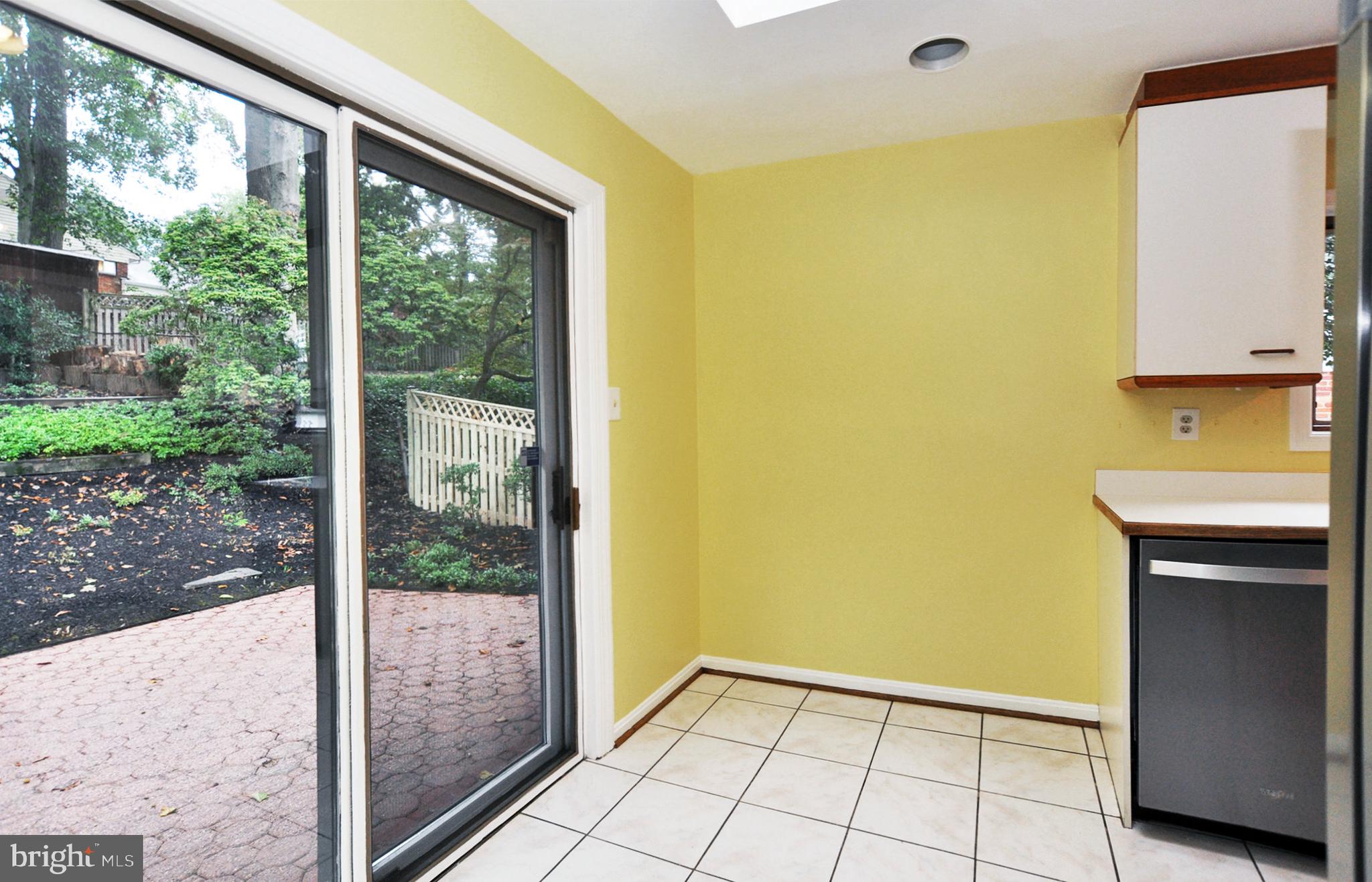 OAKWOOD KNOLLS - Residential