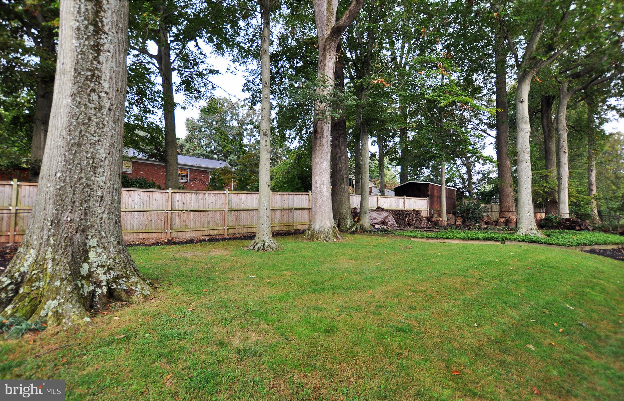 OAKWOOD KNOLLS - Residential