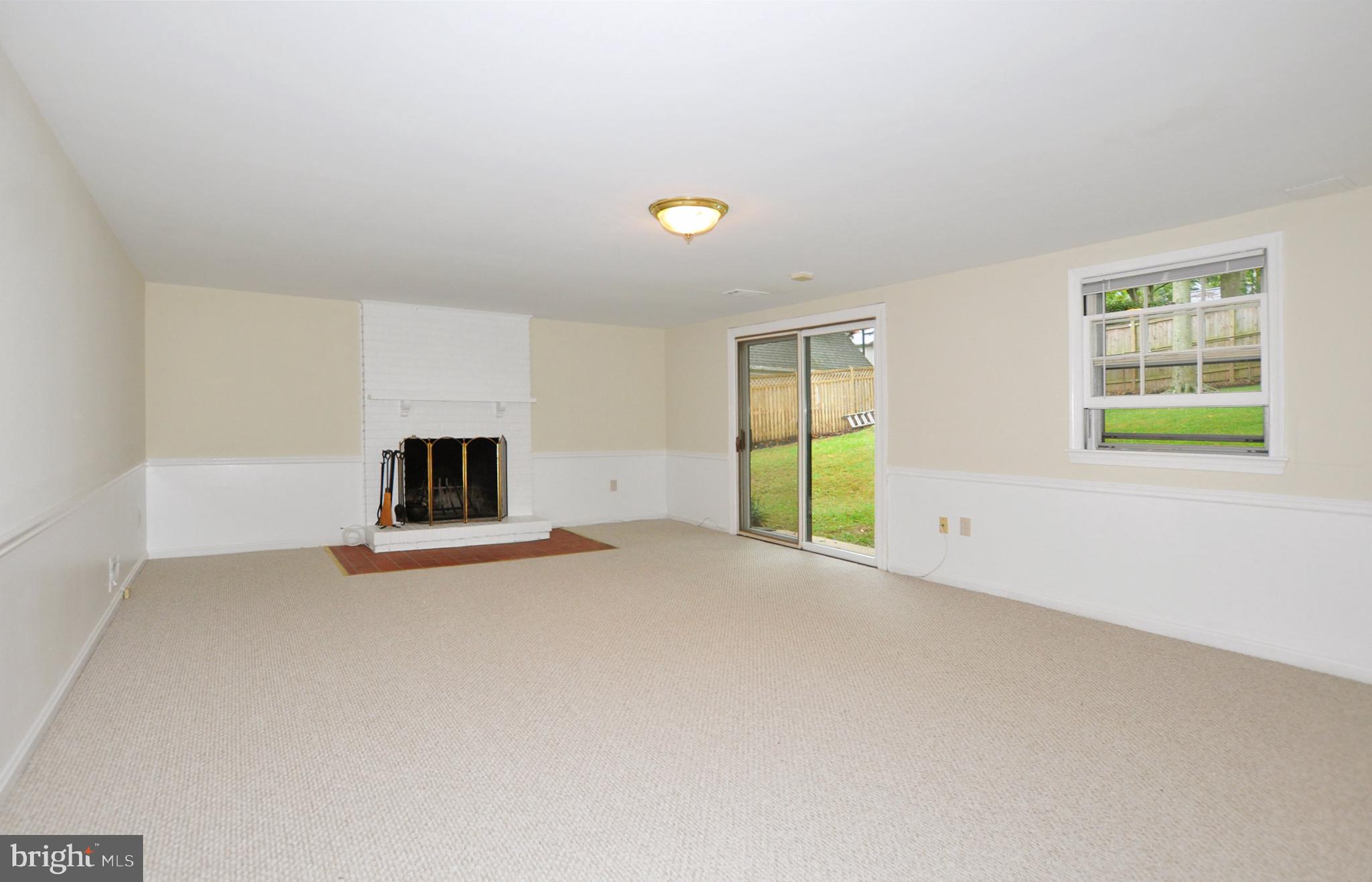 OAKWOOD KNOLLS - Residential