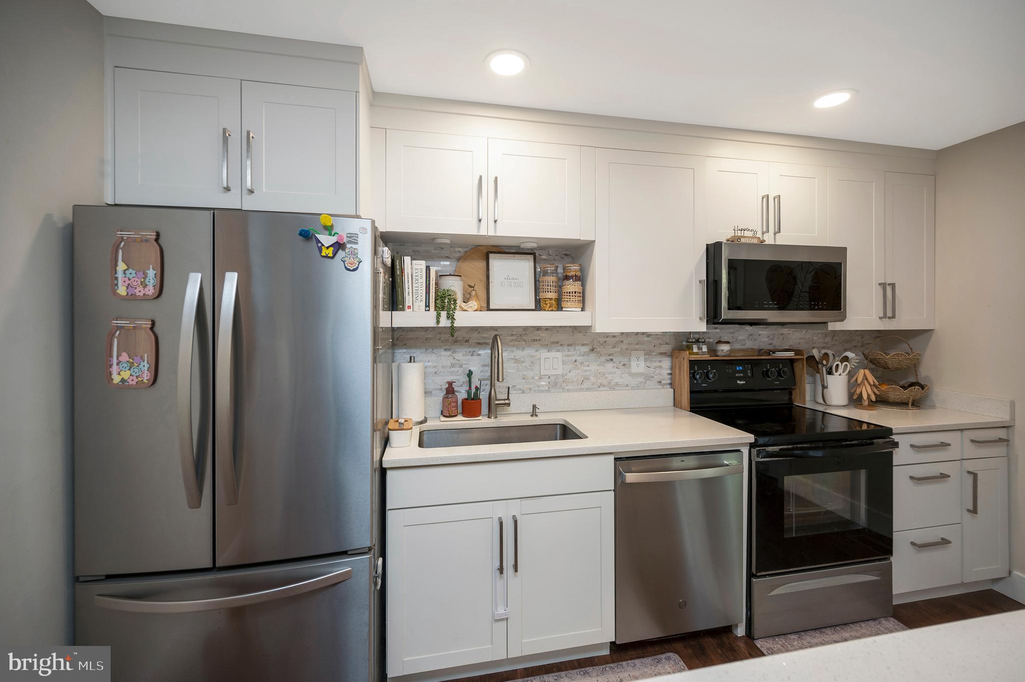 BREEZEWOOD FOREST EAST - Residential