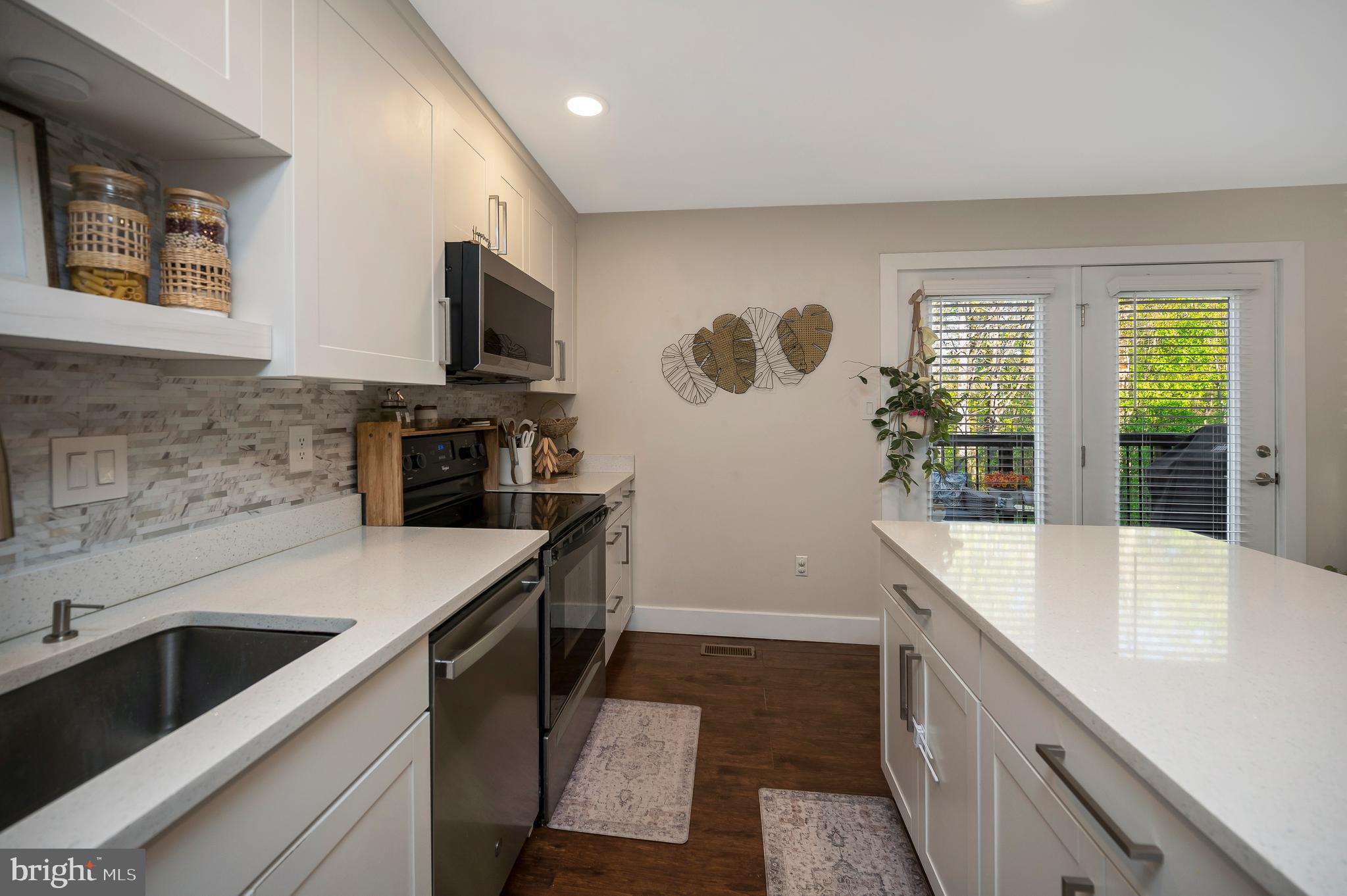 BREEZEWOOD FOREST EAST - Residential