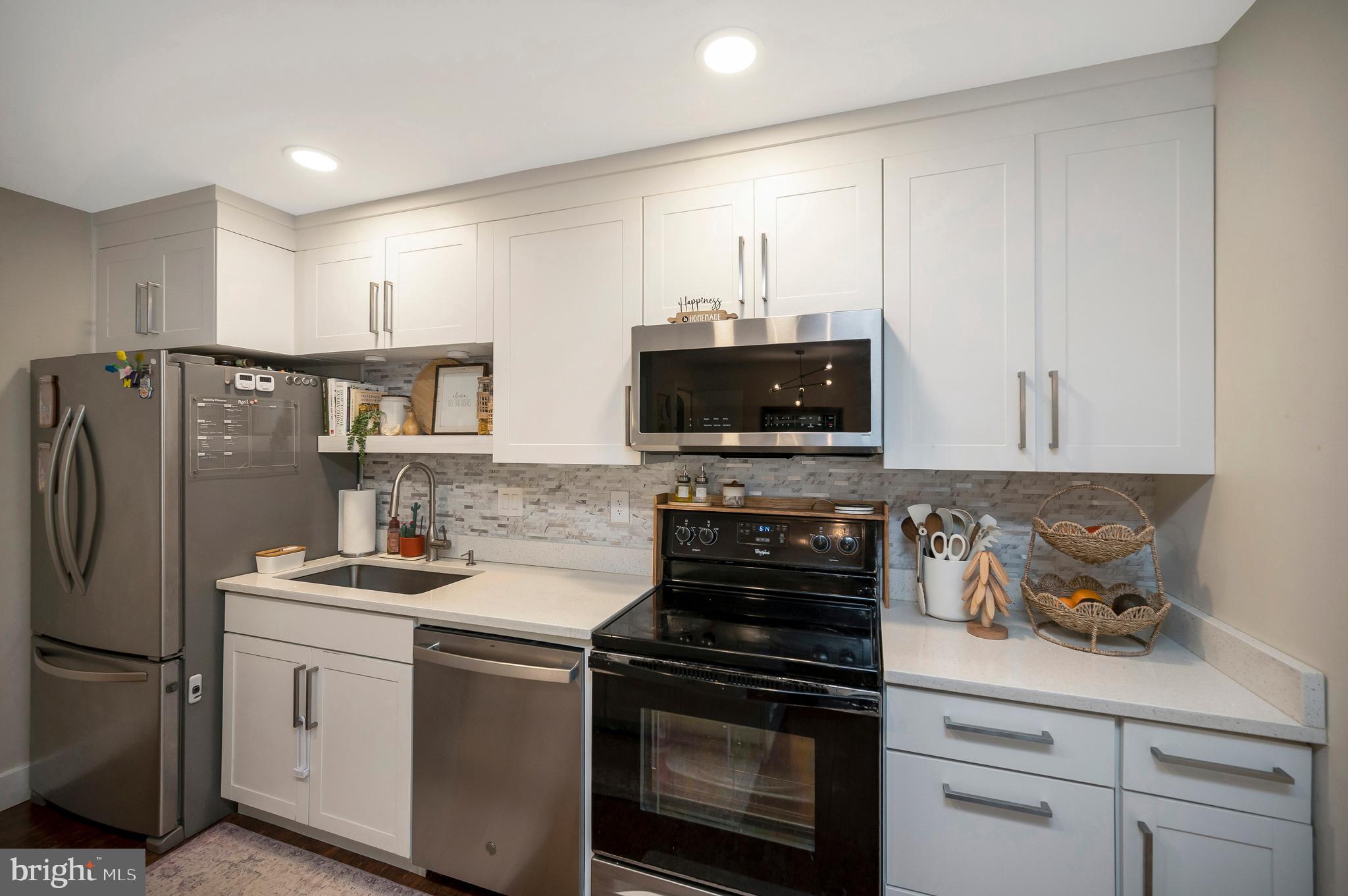 BREEZEWOOD FOREST EAST - Residential