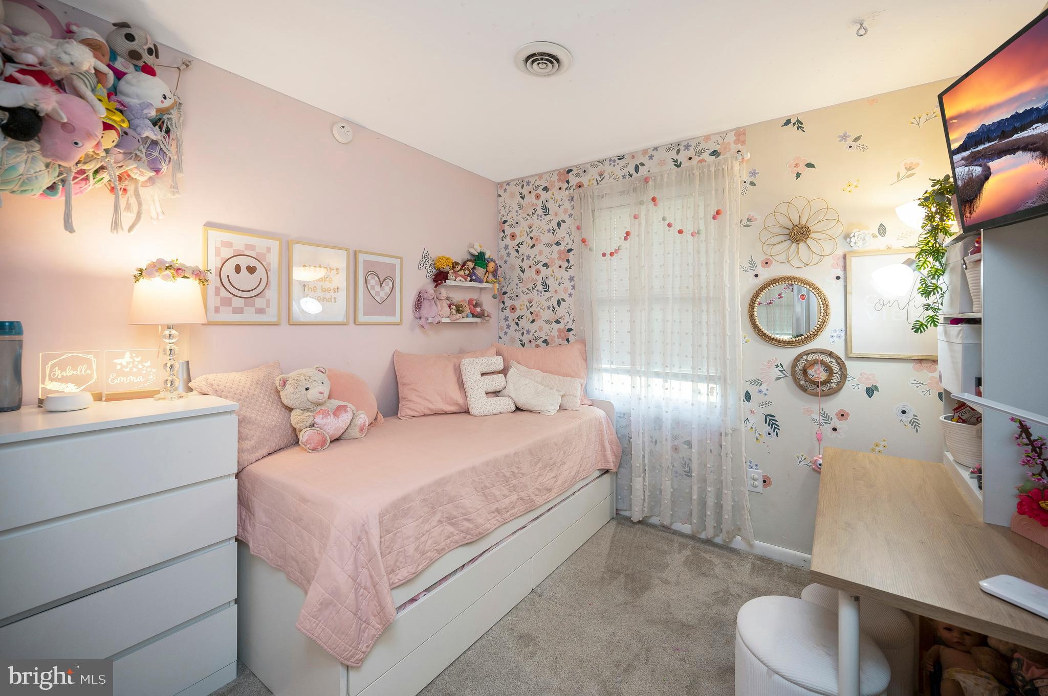 BREEZEWOOD FOREST EAST - Residential