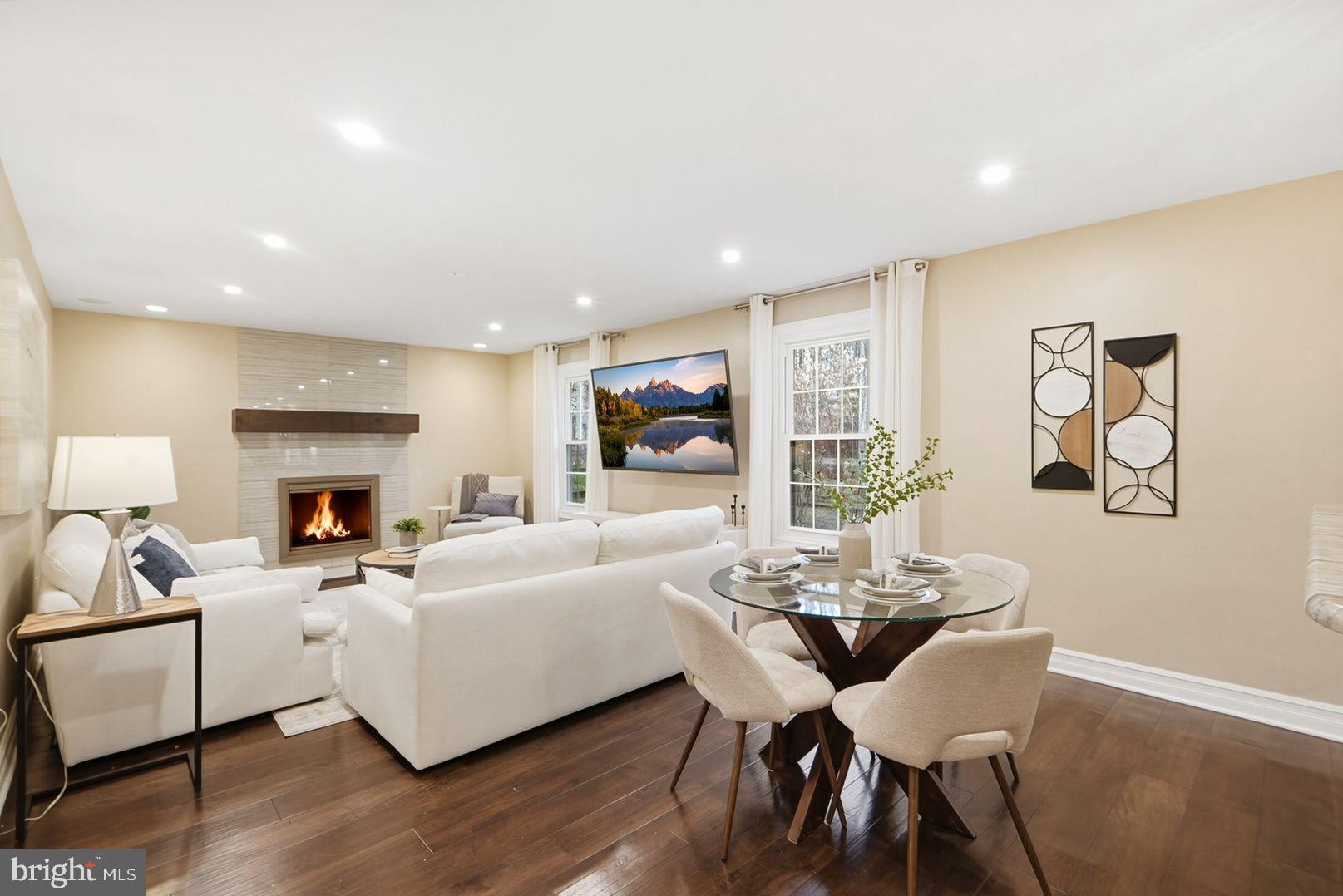 BURKE CENTRE - Residential