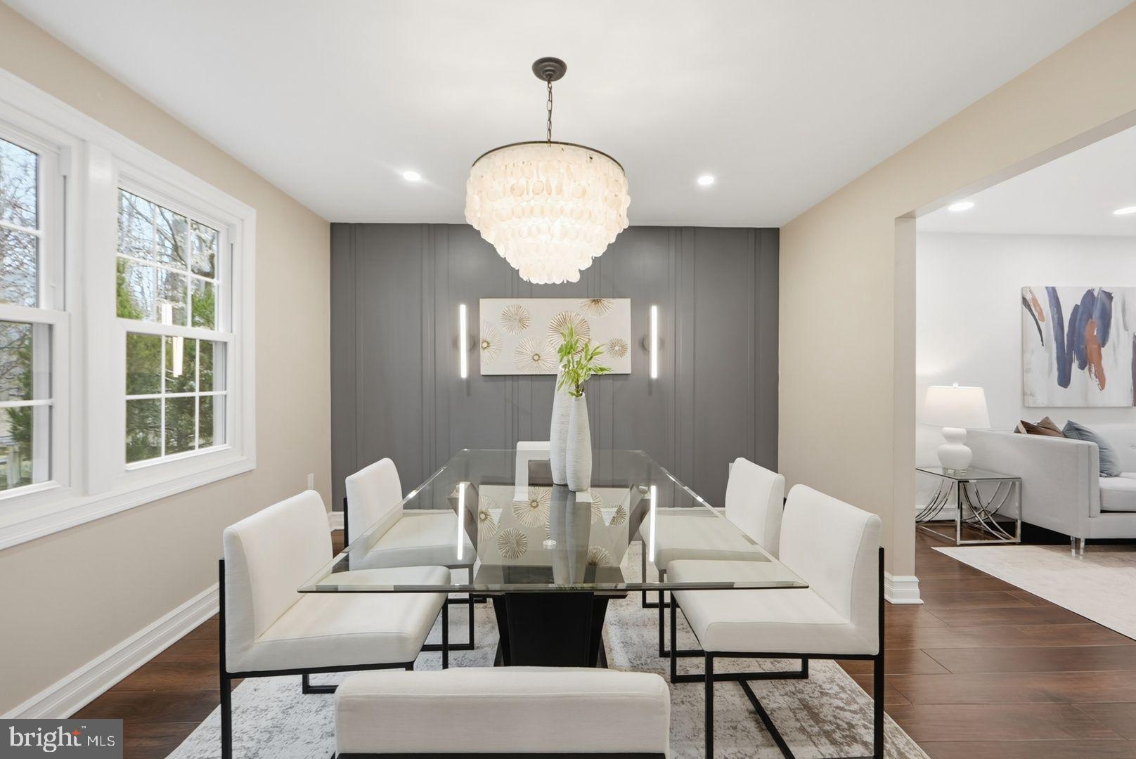 BURKE CENTRE - Residential