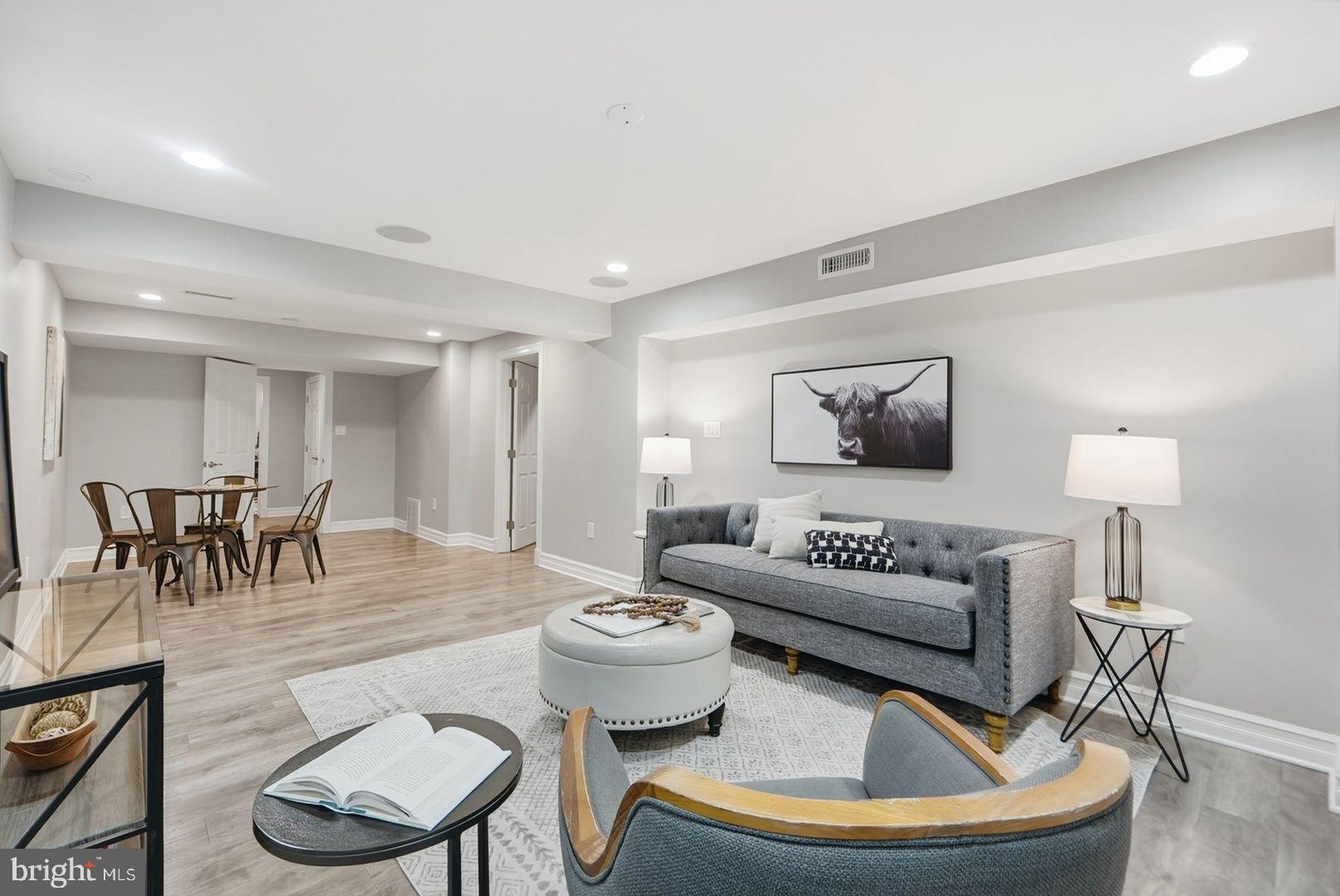 BURKE CENTRE - Residential