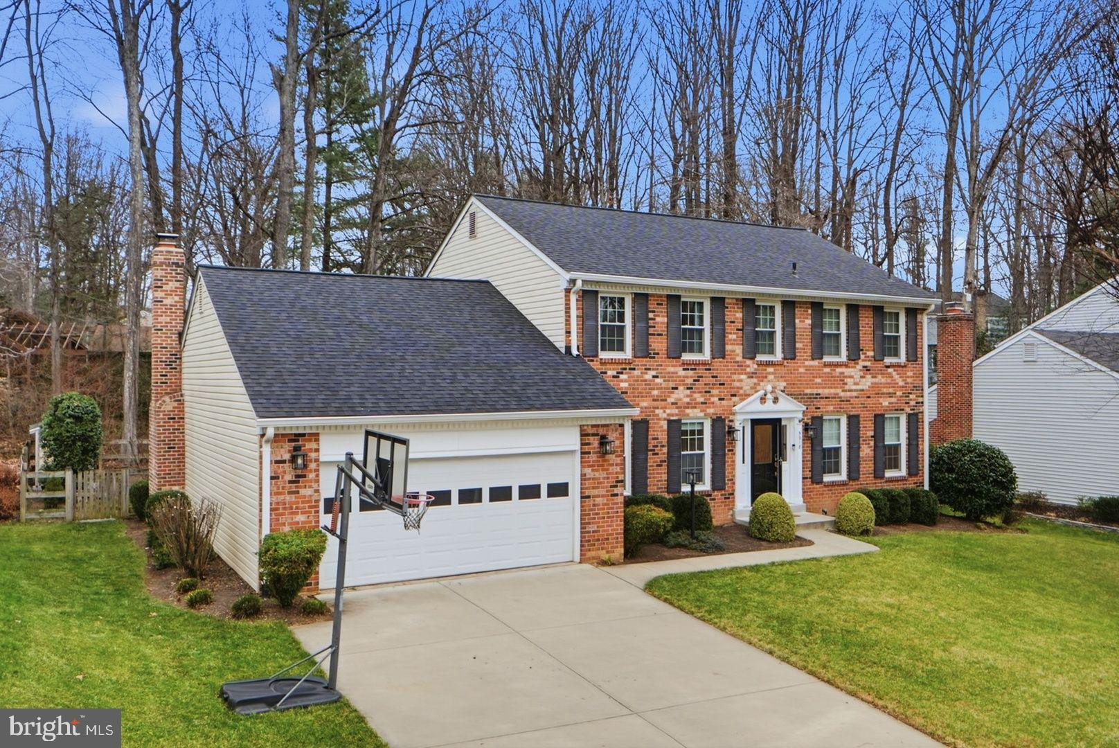 BURKE CENTRE - Residential