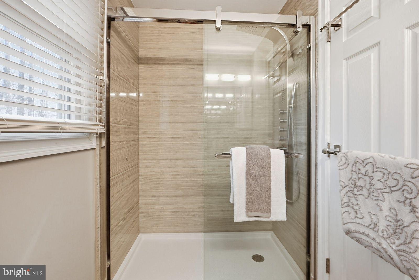 BURKE CENTRE - Residential