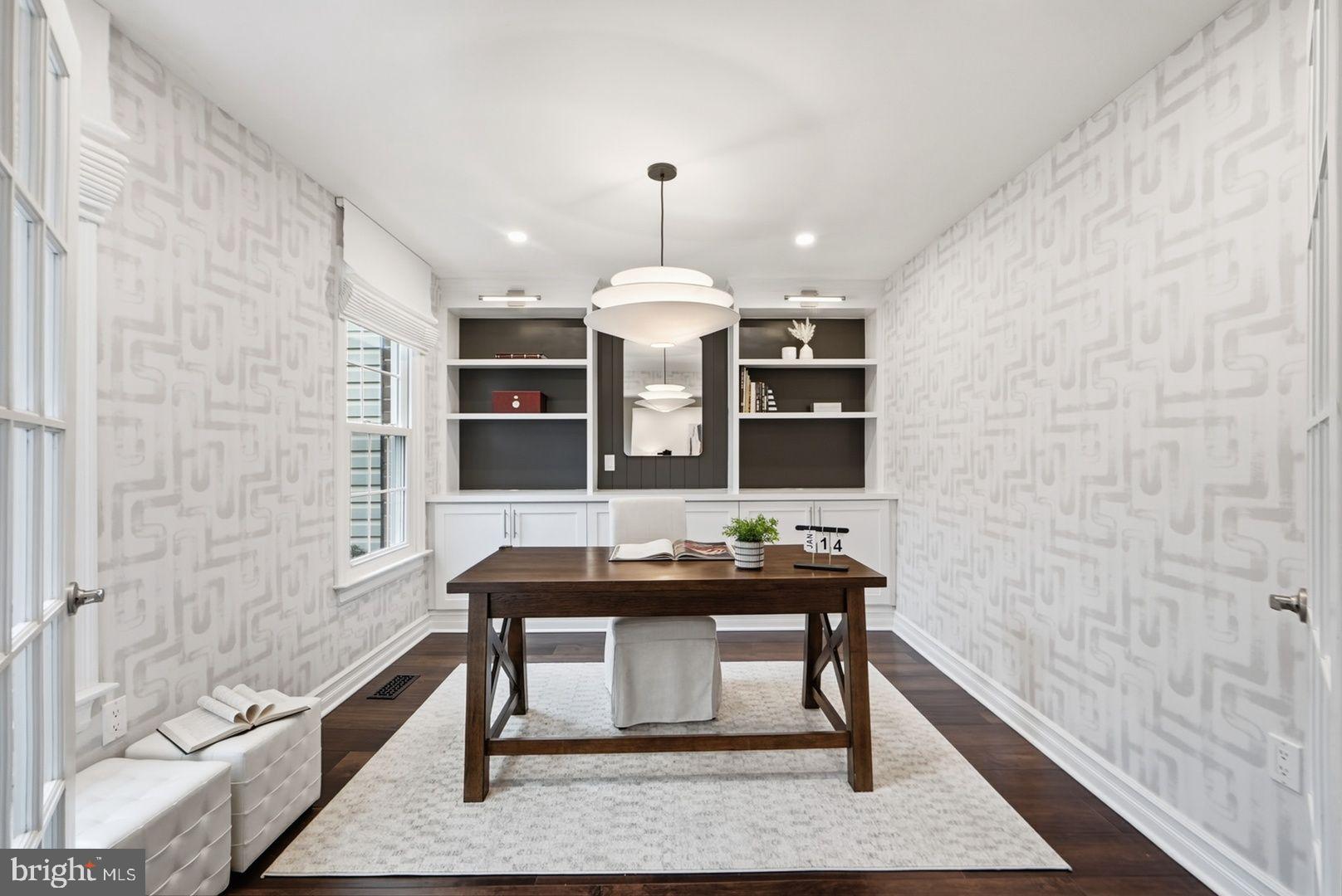 BURKE CENTRE - Residential