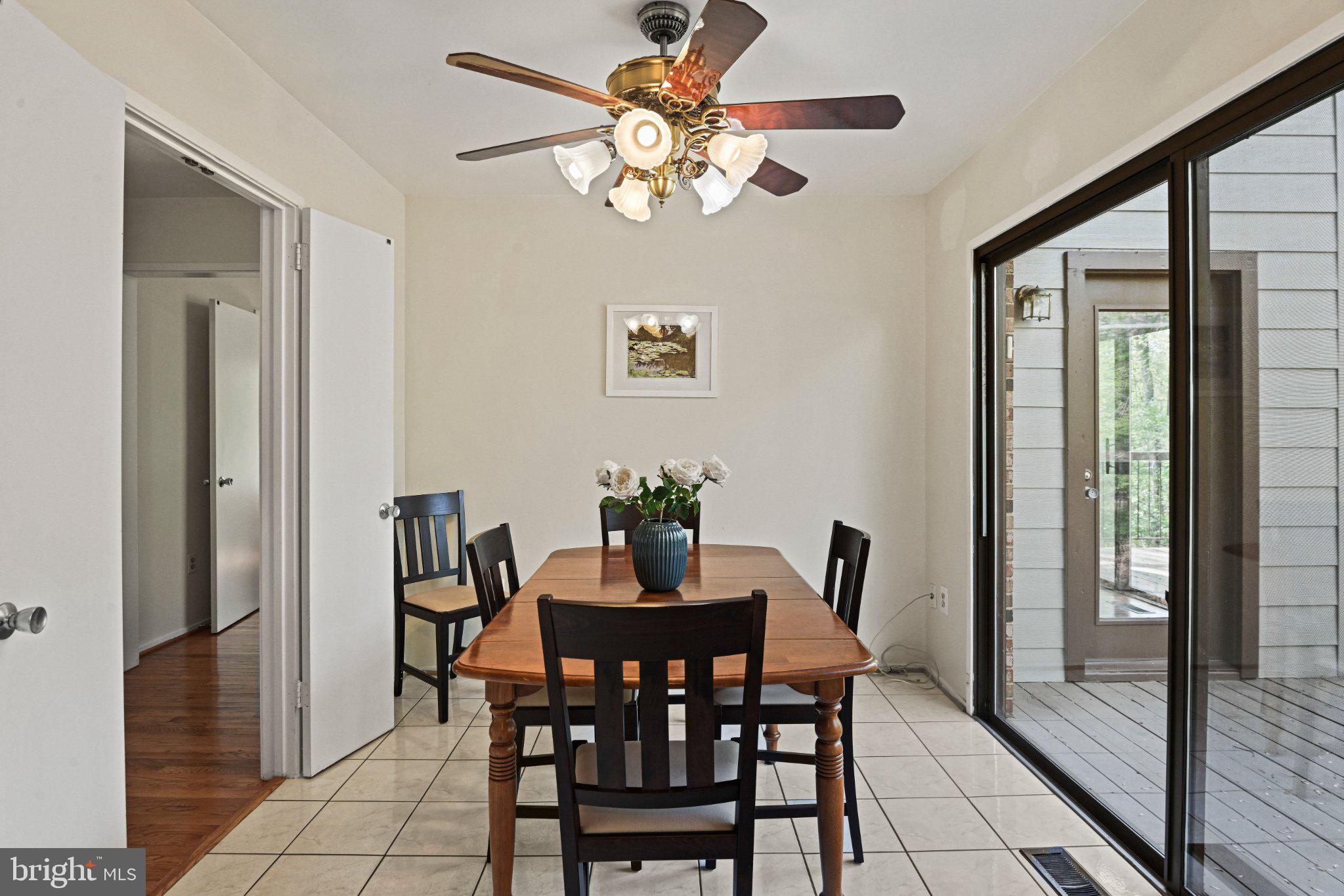 WOLF TRAP WOODS - Residential