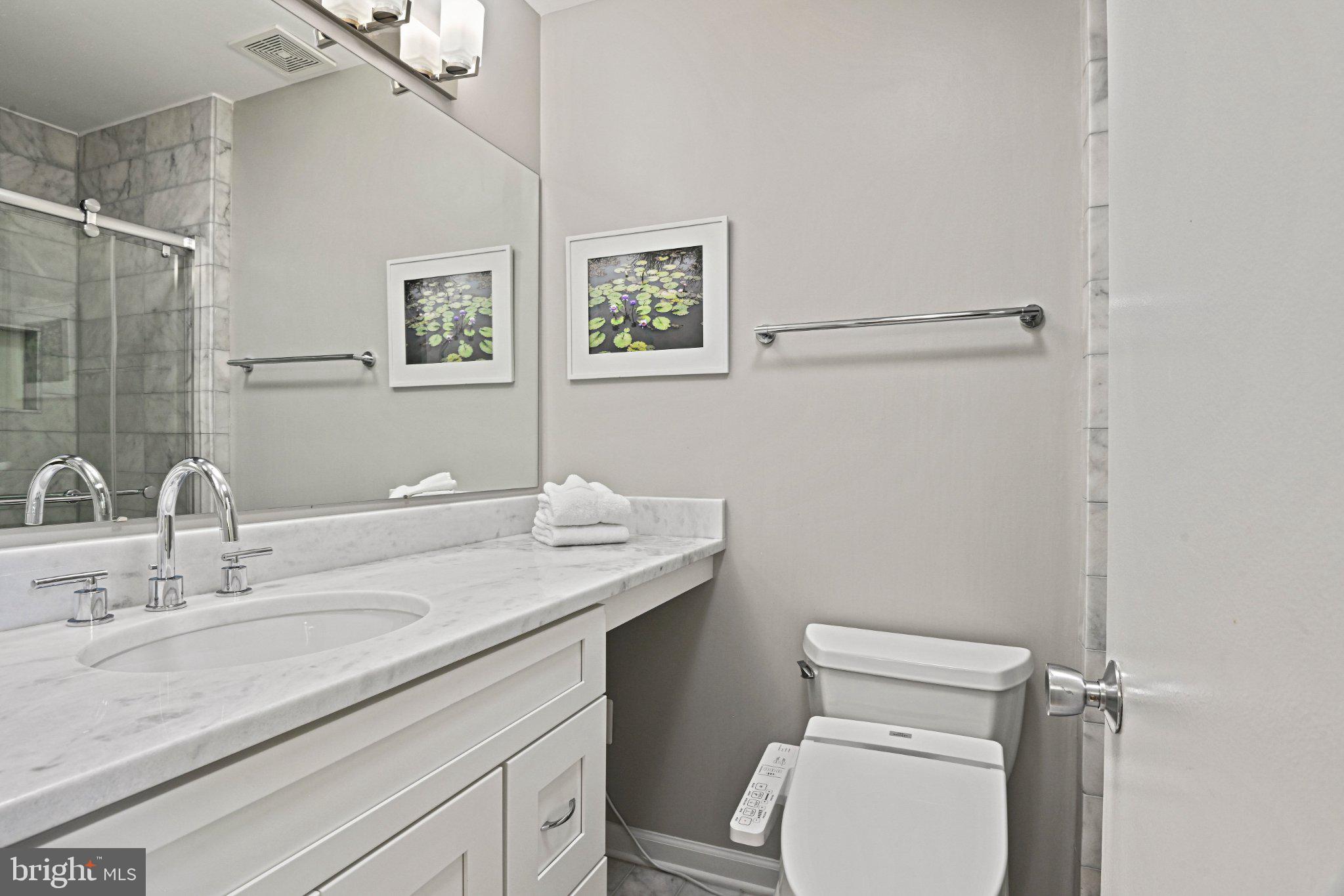 WOLF TRAP WOODS - Residential