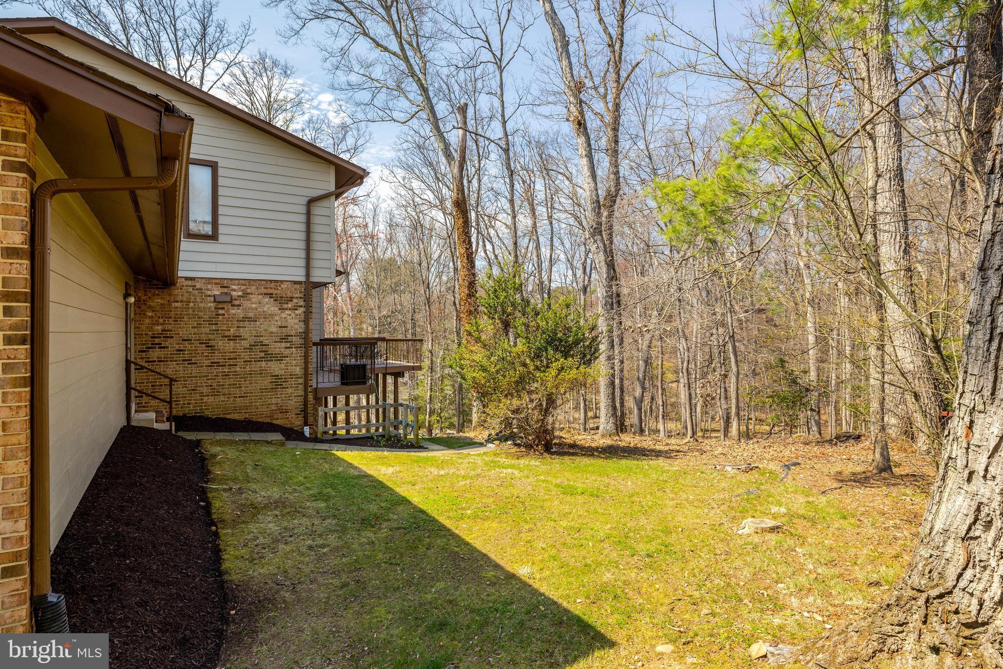 WOLF TRAP WOODS - Residential