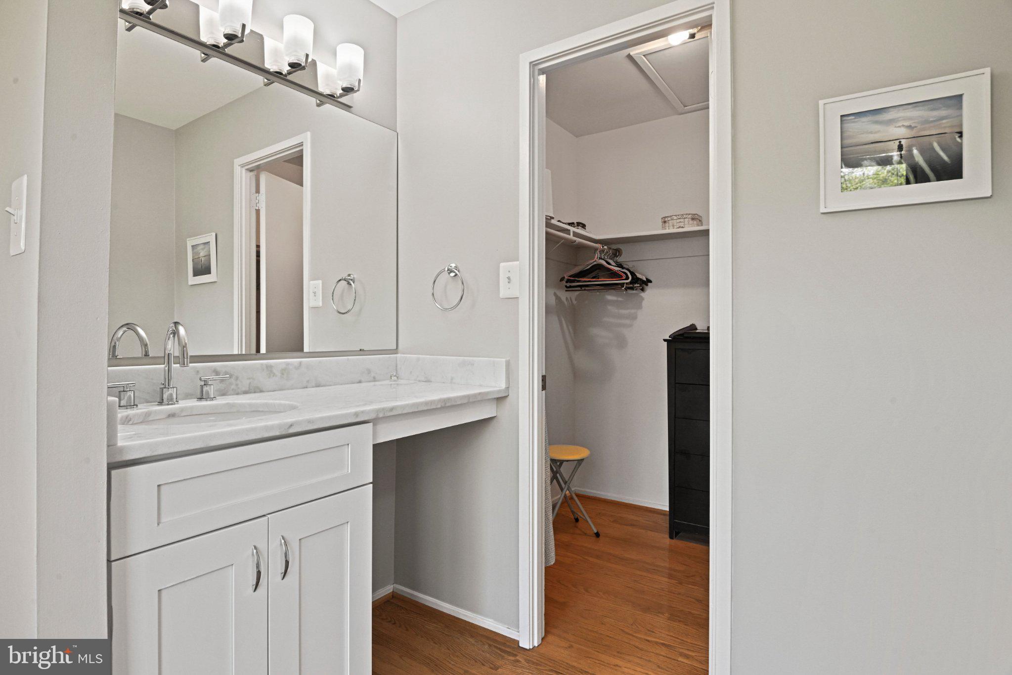 WOLF TRAP WOODS - Residential