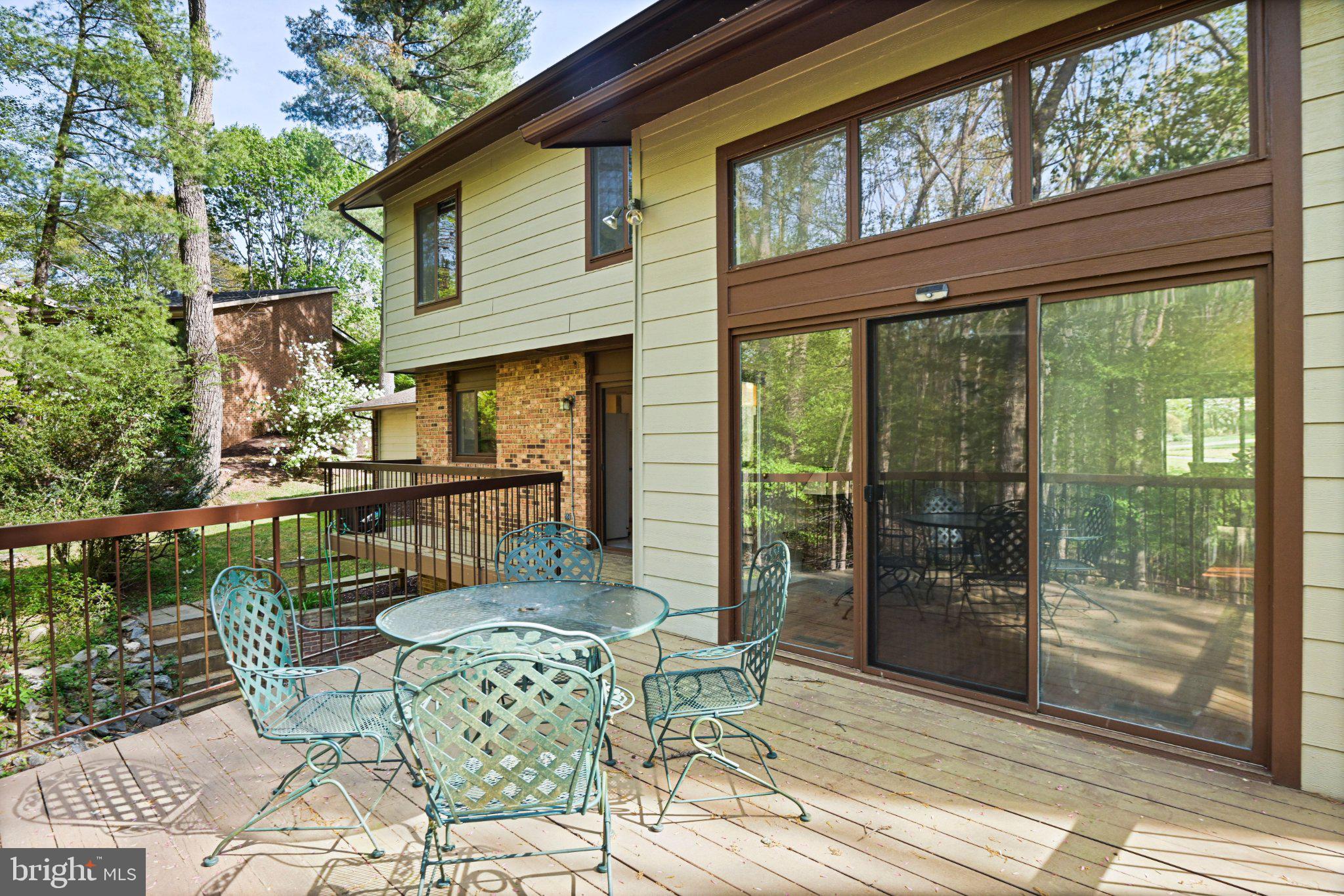 WOLF TRAP WOODS - Residential