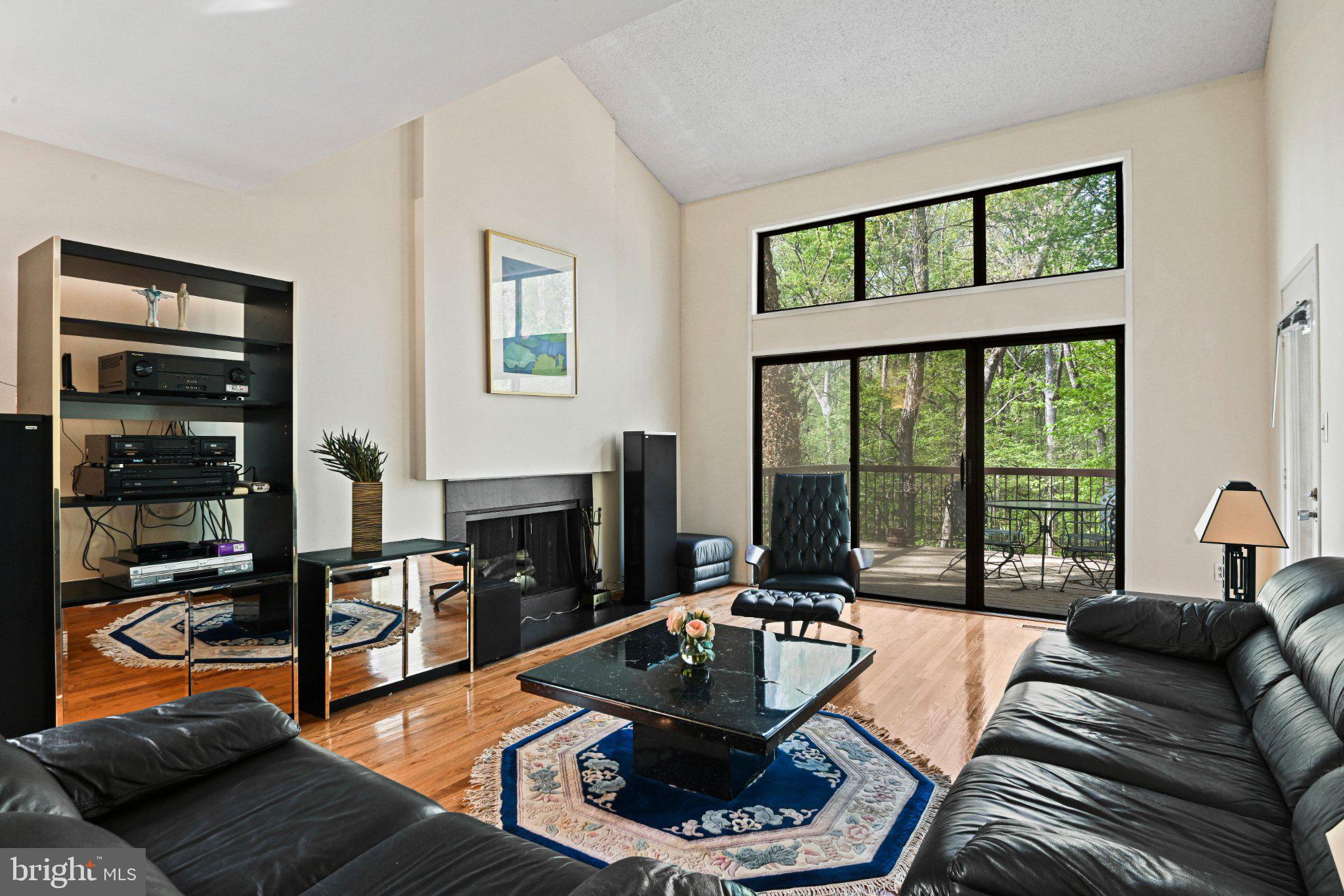 WOLF TRAP WOODS - Residential